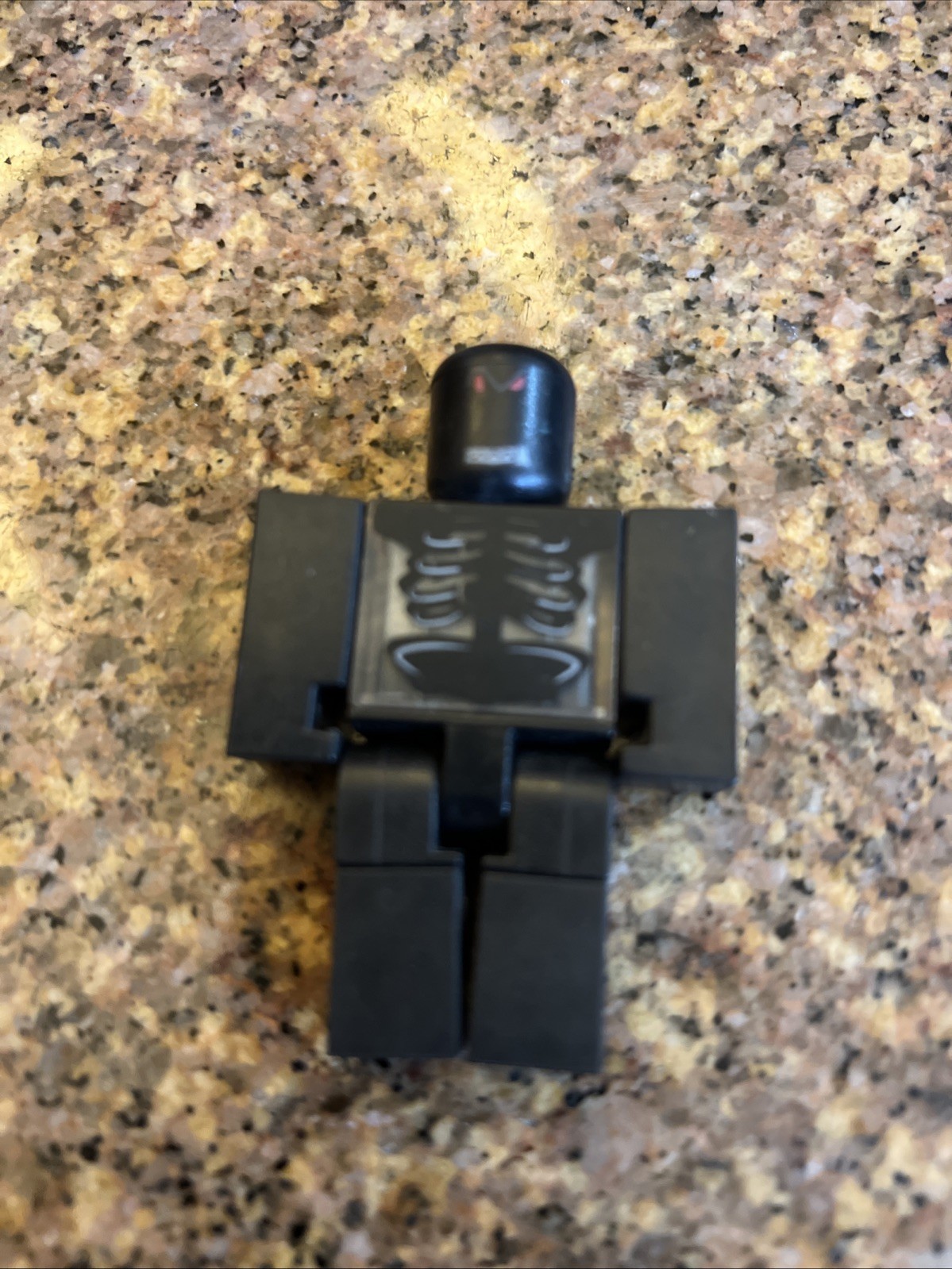 RARE ROBL0X 1x1x1x1 Series 2 Figure Toy NO Green Crown NO CODE NO SWORD