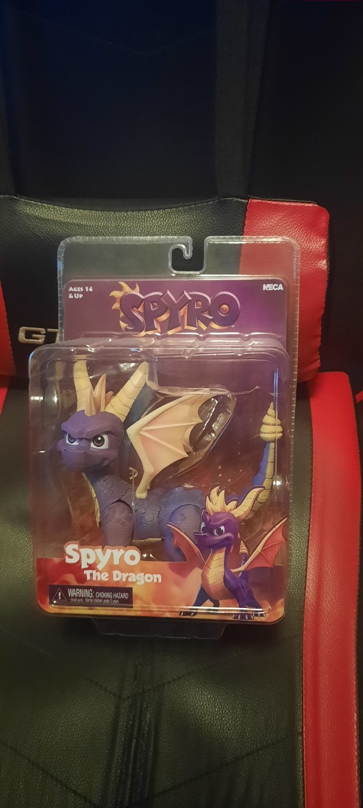 2019 NECA Activision 7” Scale SPYRO THE DRAGON Action Figure