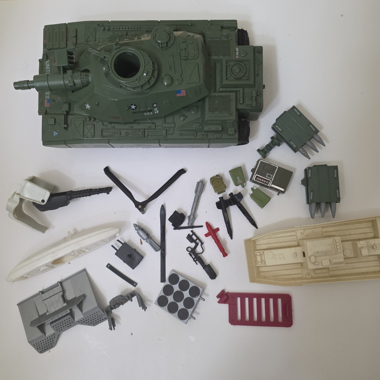 Untested 1982 Hasbro G.I. Joe Mobat Motorized Battle Tank W/ Random Parts