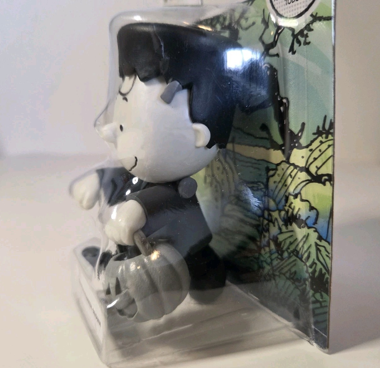 Peanuts Pumpkin Snoopy Charlie Franken Brown Cowgirl Lucy Black White Halloween