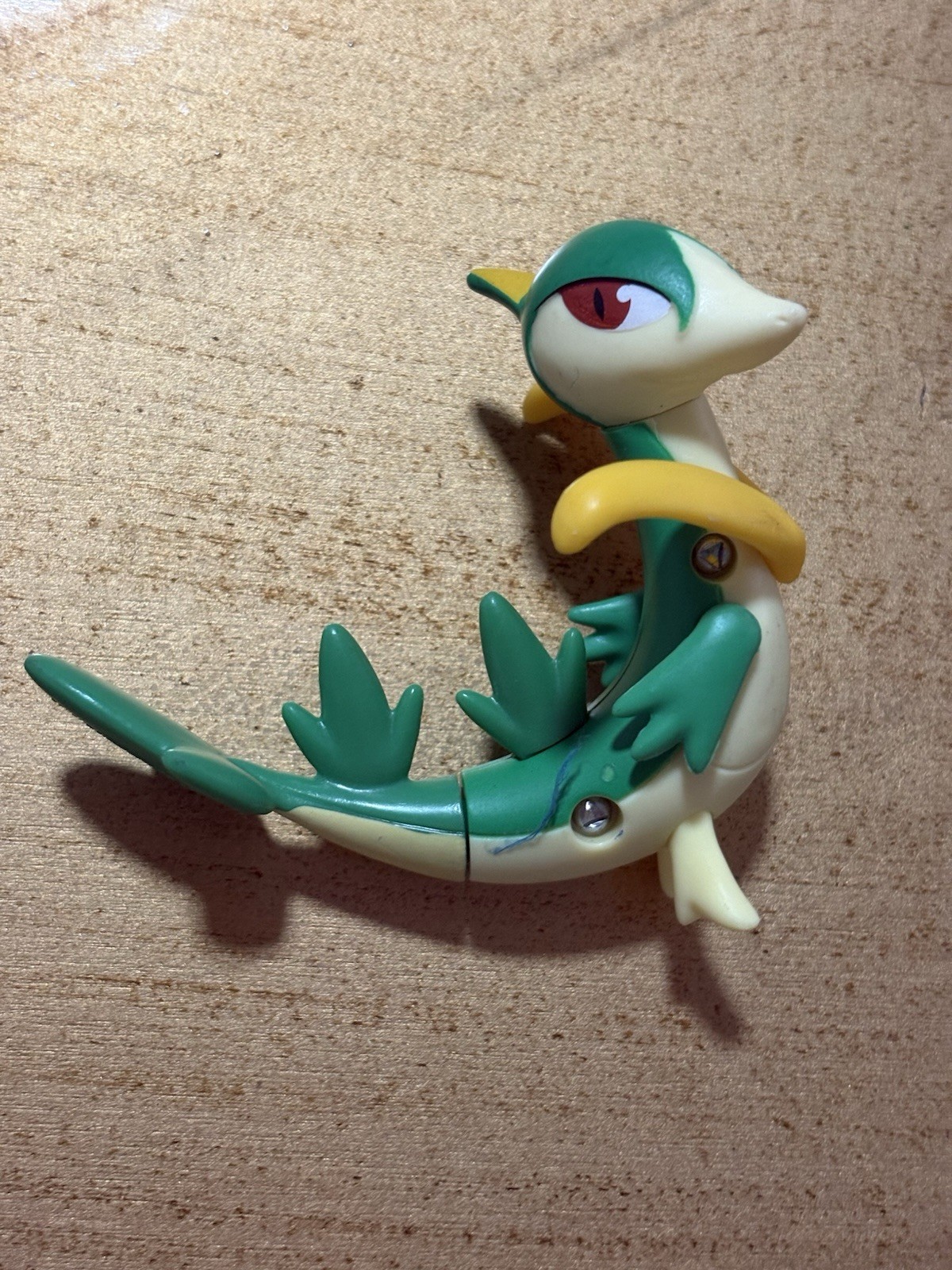 Servine #4 Pokémon Black & White Nintendo 2012 McDonald’s Toy Action Figure