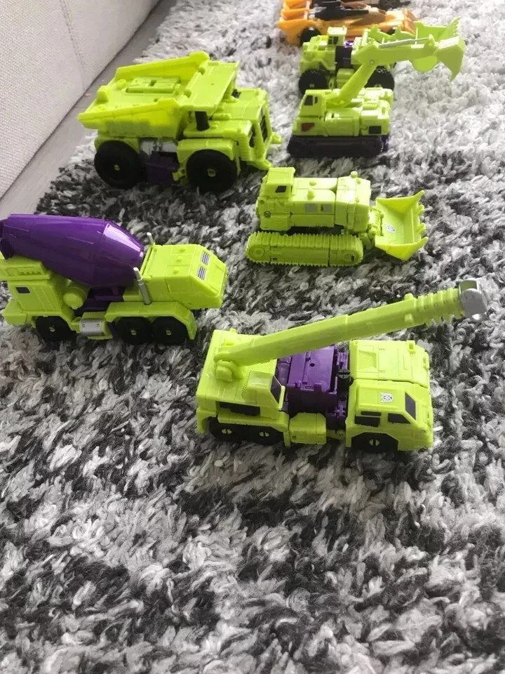 Combiners Wars Transformers KO Defensor Bruticus Superion Devastator Predaking