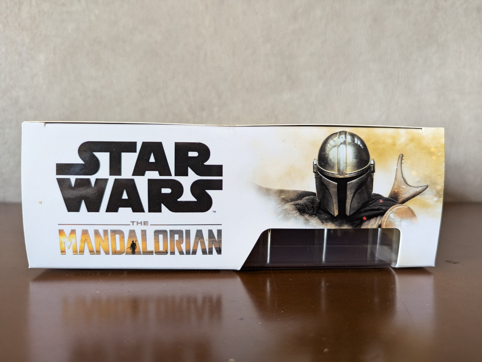 Medico Toy MAFEX 208 BO-KATAN KRYZE The Mandalorian FIGURE – STAR WARS