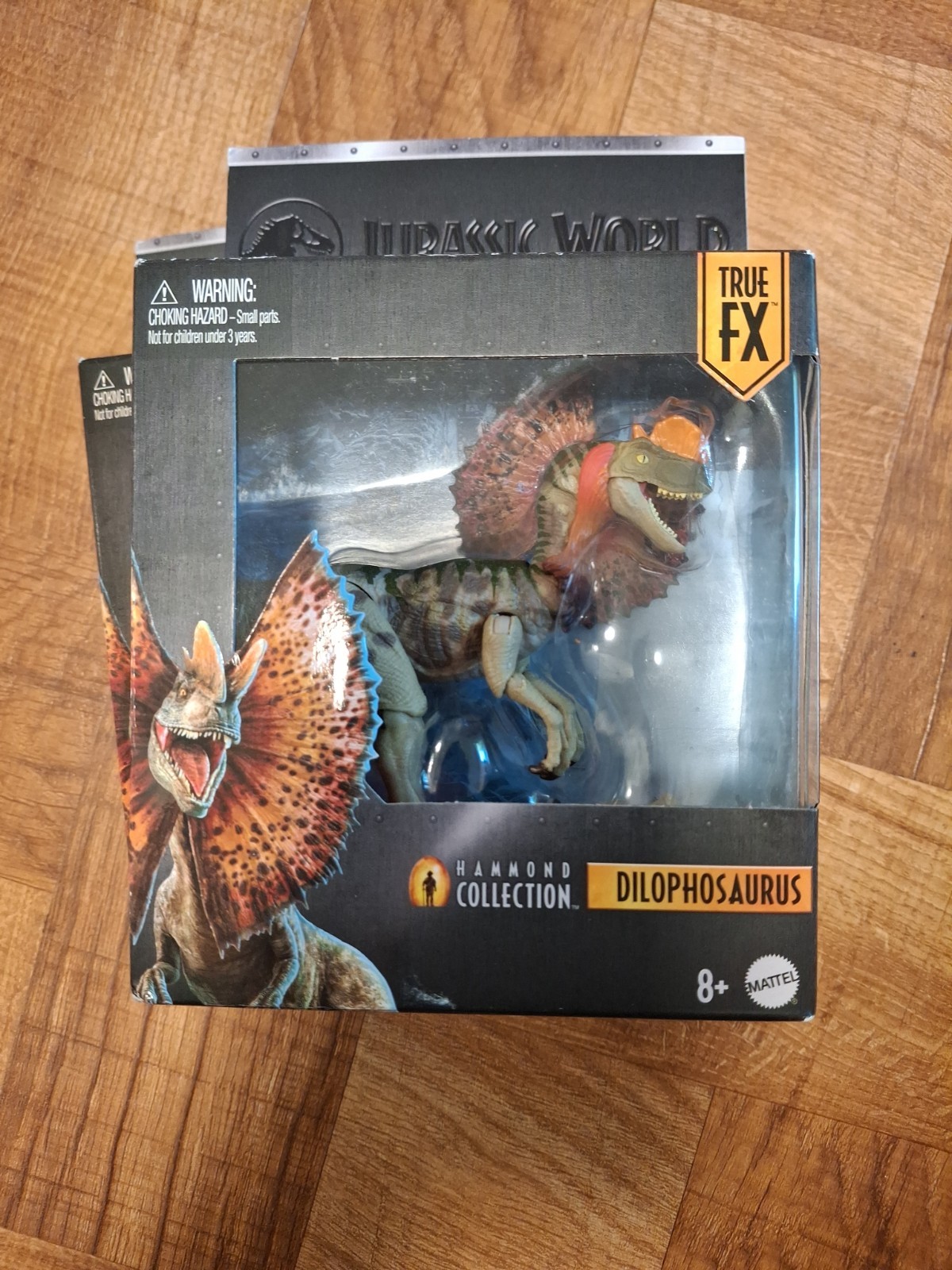 JURASSIC WORLD HAMMOND COLLECTION ” DILOPHOSAURUS ” TRUE FX JURASSIC PARK