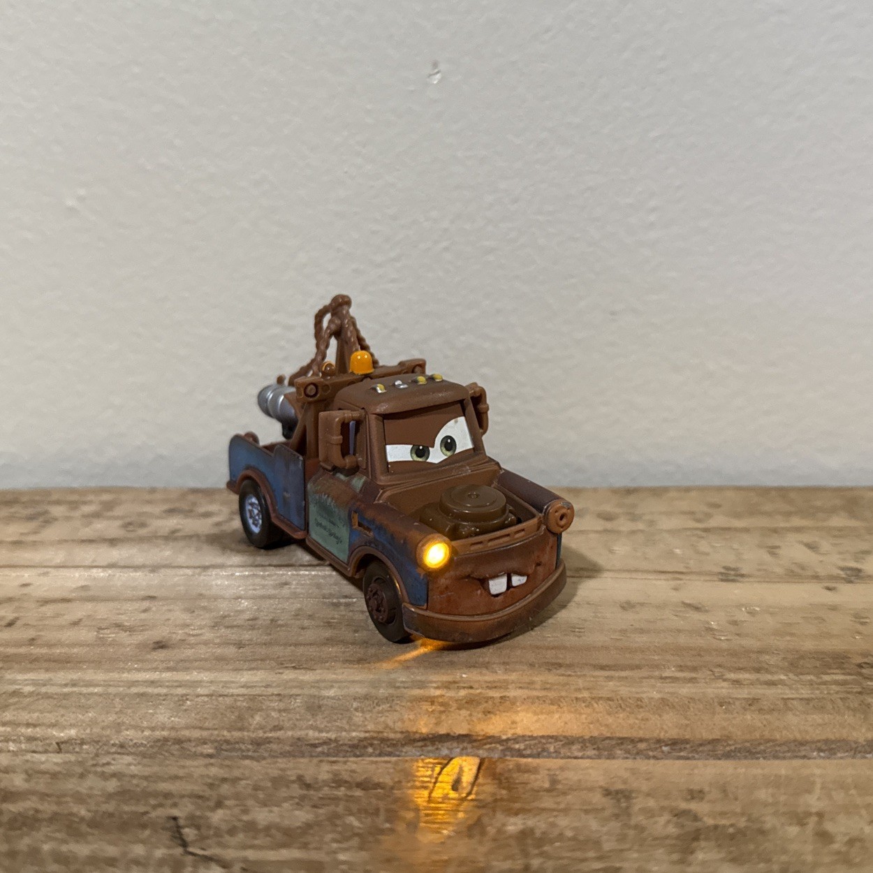 Mattel Disney Pixar Cars Lights & Sounds Spy Mater Missing Weapons Tested Works
