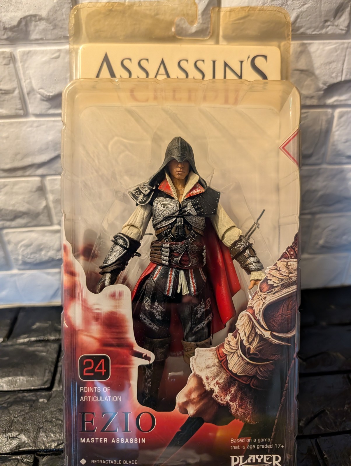 NECA 2010 Assassin’s Creed II 2 Ezio Master Assassin 7” Action Figure
