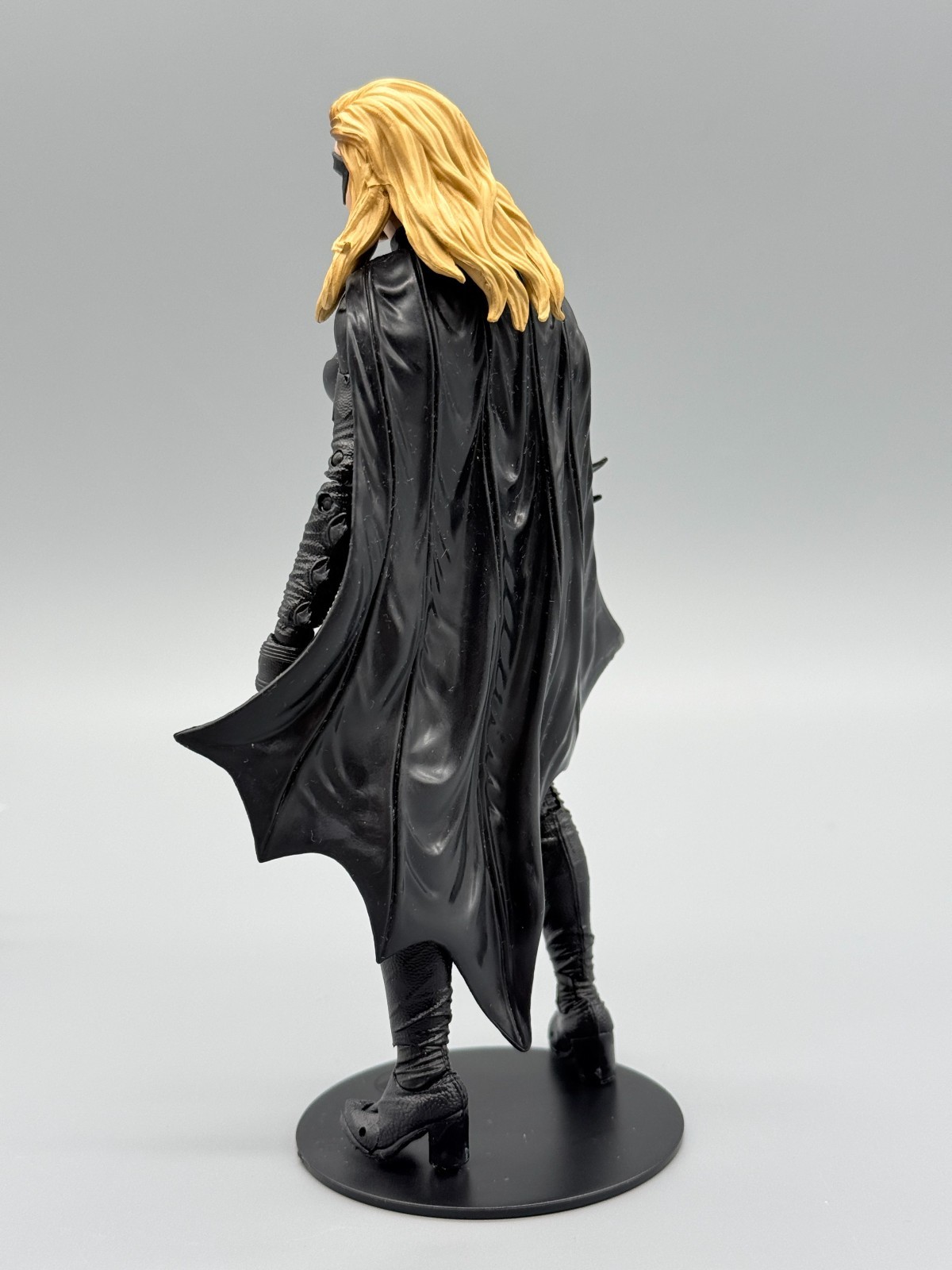 BATGIRL Batman Robin McFarlane 7″ DC Multiverse COMPLETE Action Figure loose
