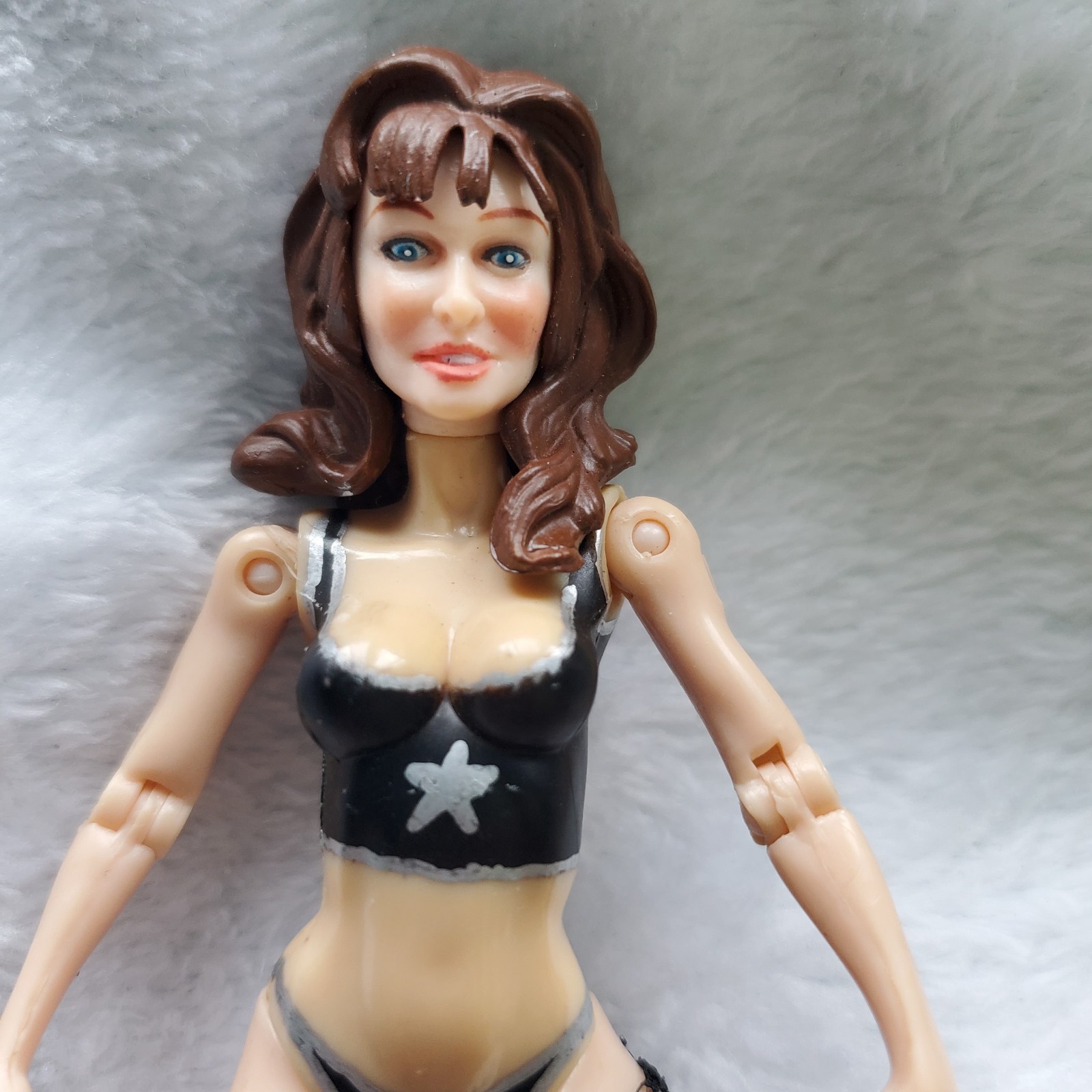 1999 WCW TOY BIZ MISS ELIZABETH Figure Fishnet Stockings WWE WWF