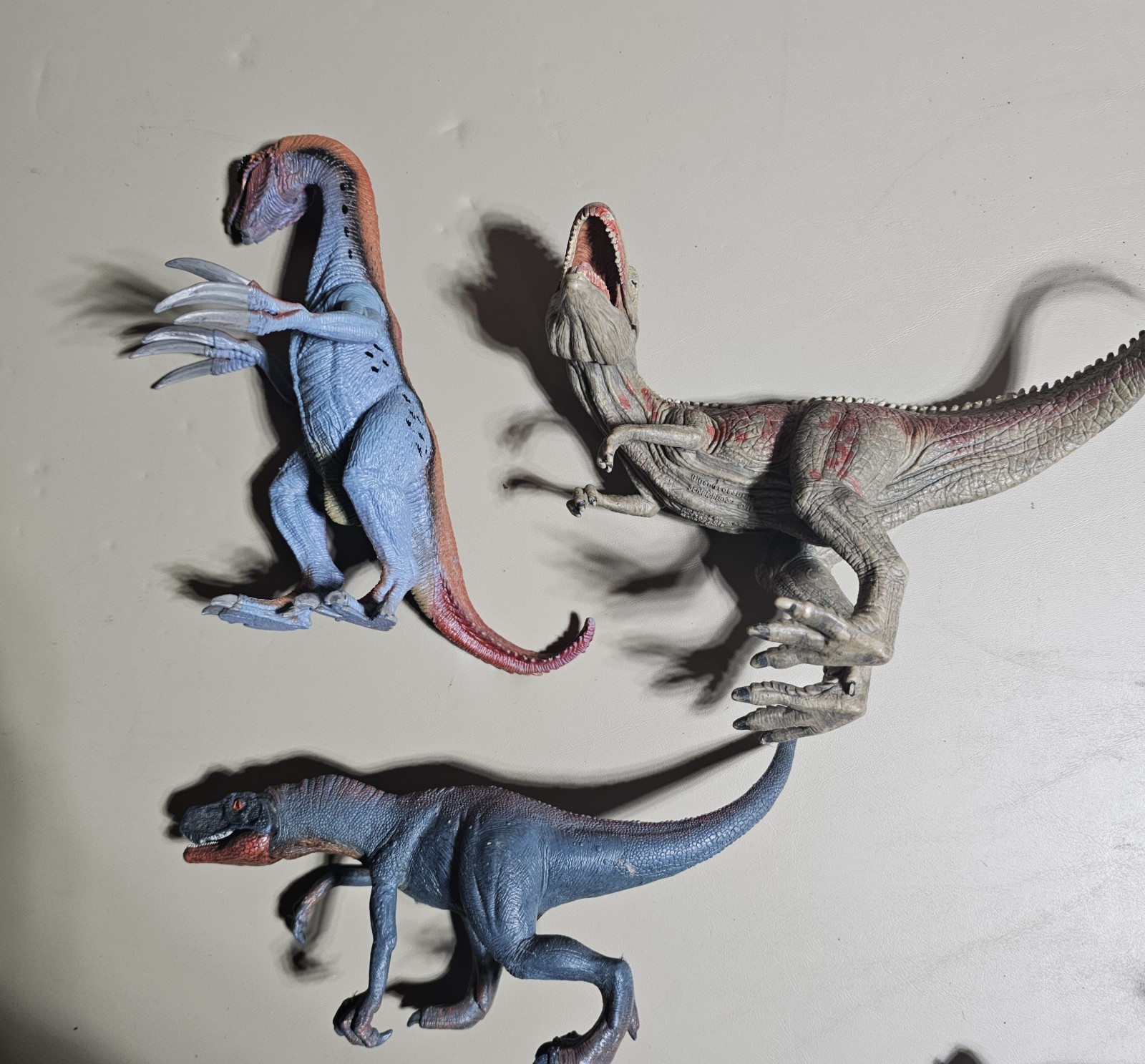 Lot of 3 Schleich Plastic Dinosaur Action Figures .