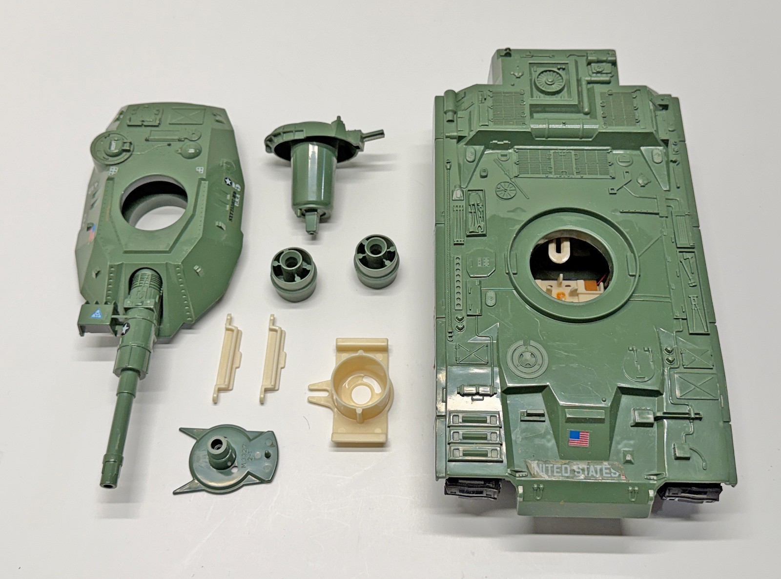 1982 Mobat – Parts Lot.