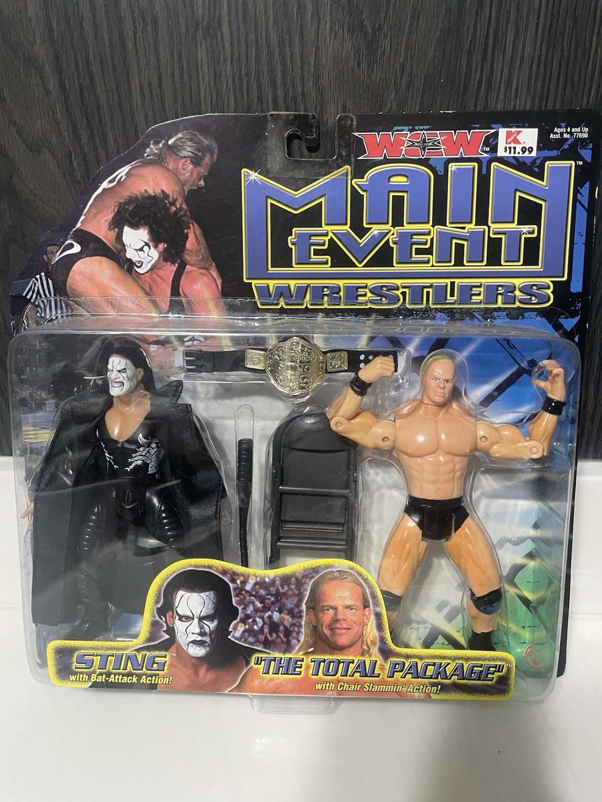 WCW Lex Luger Sting Main Event Toybiz Action Figure WWE WWF Jakks -Read