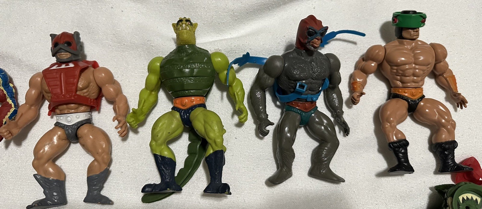 Vintage MOTU Masters Of The Universe Lot Of 19 Action Figures 1980’s He-man