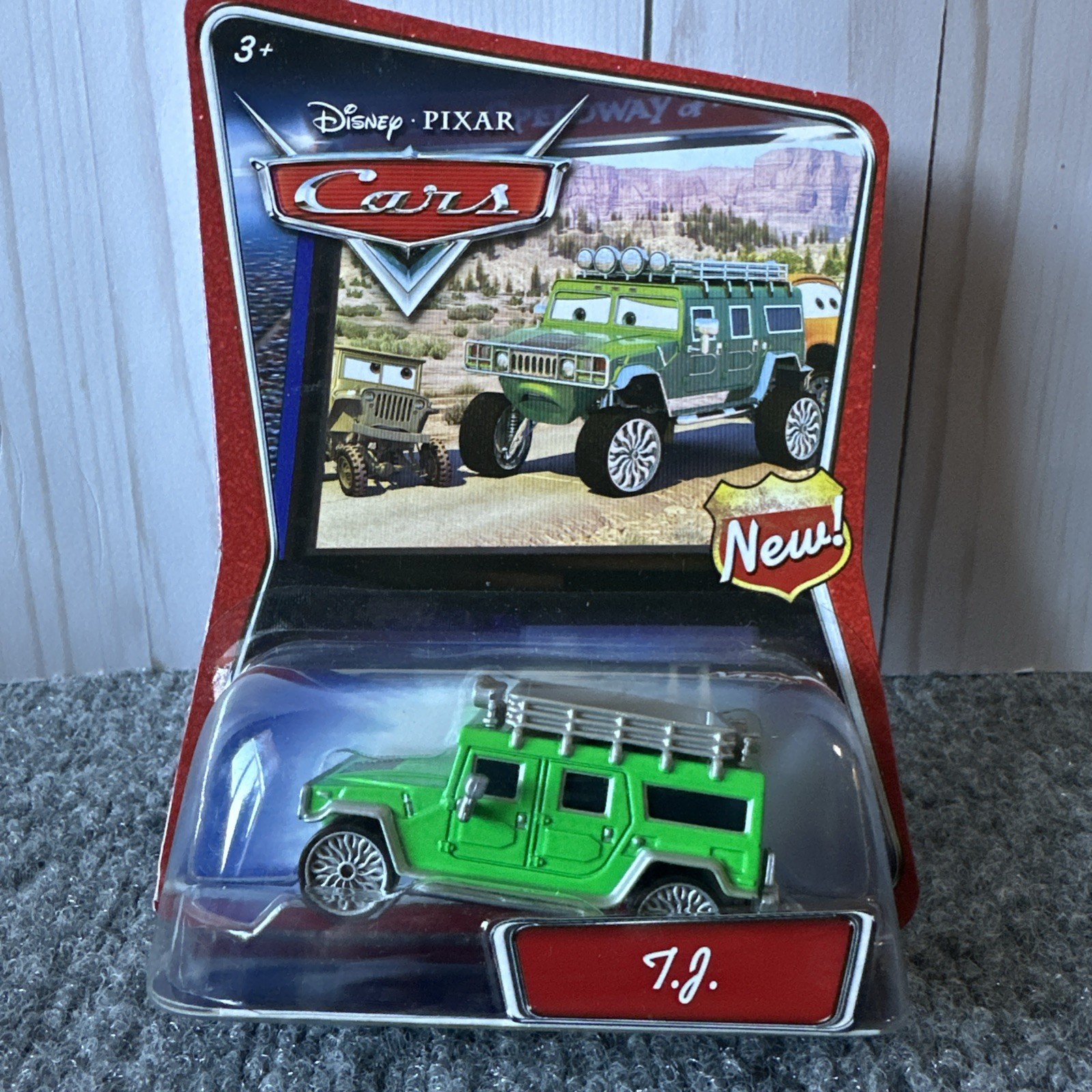 2007 DISNEY PIXAR CARS T.J.Green Hummer Die Cast 1:55 #M2956 MATTEL NIP
