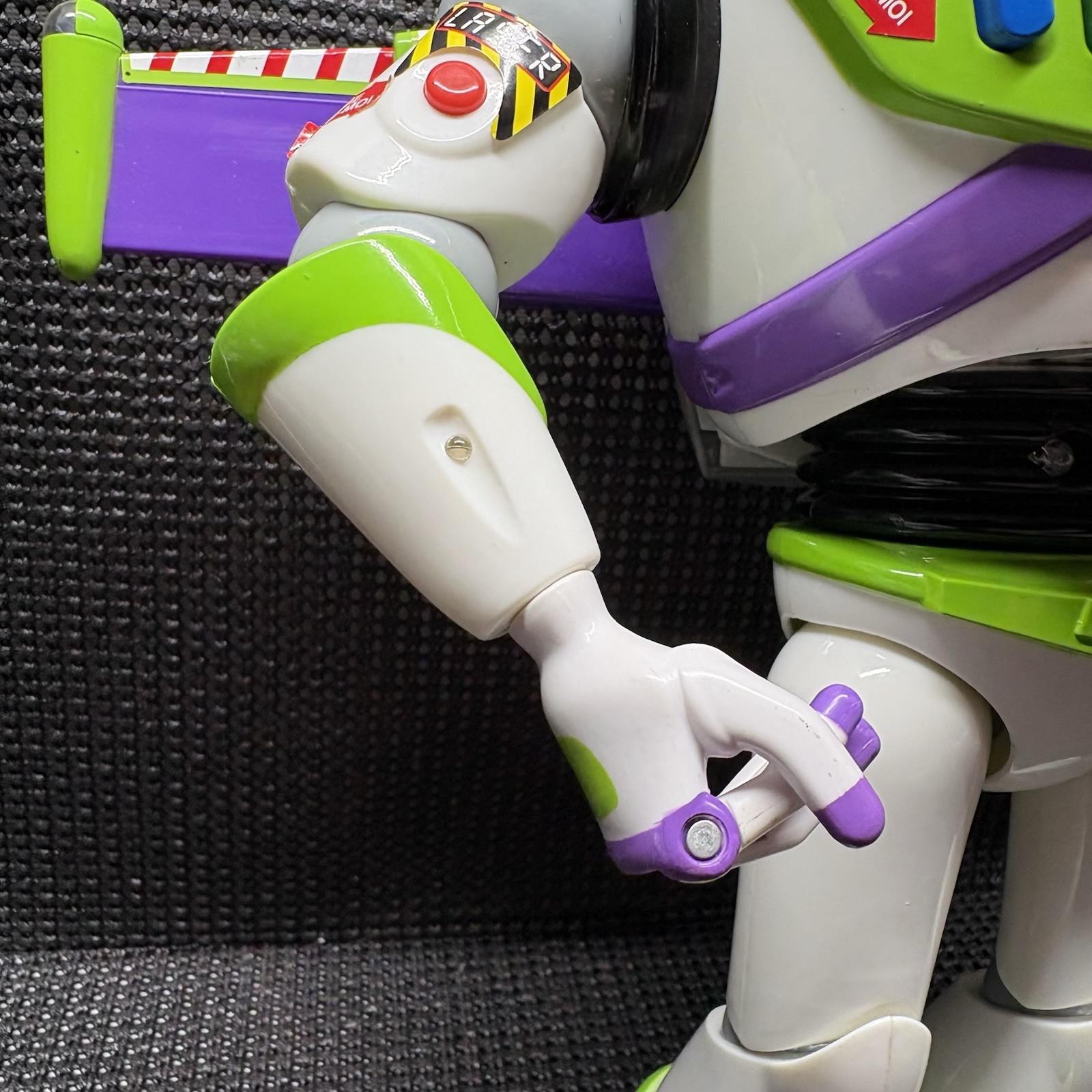 Disney Store 12″ Buzz Lightyear Interactive Talking Action Figure (Wear)