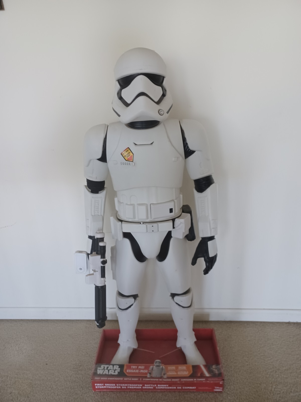STAR WARS STORMTROOPER THE FORCE AWAKENS 4FT GIANT SIZE ELECTRONIC FIGURE NEW