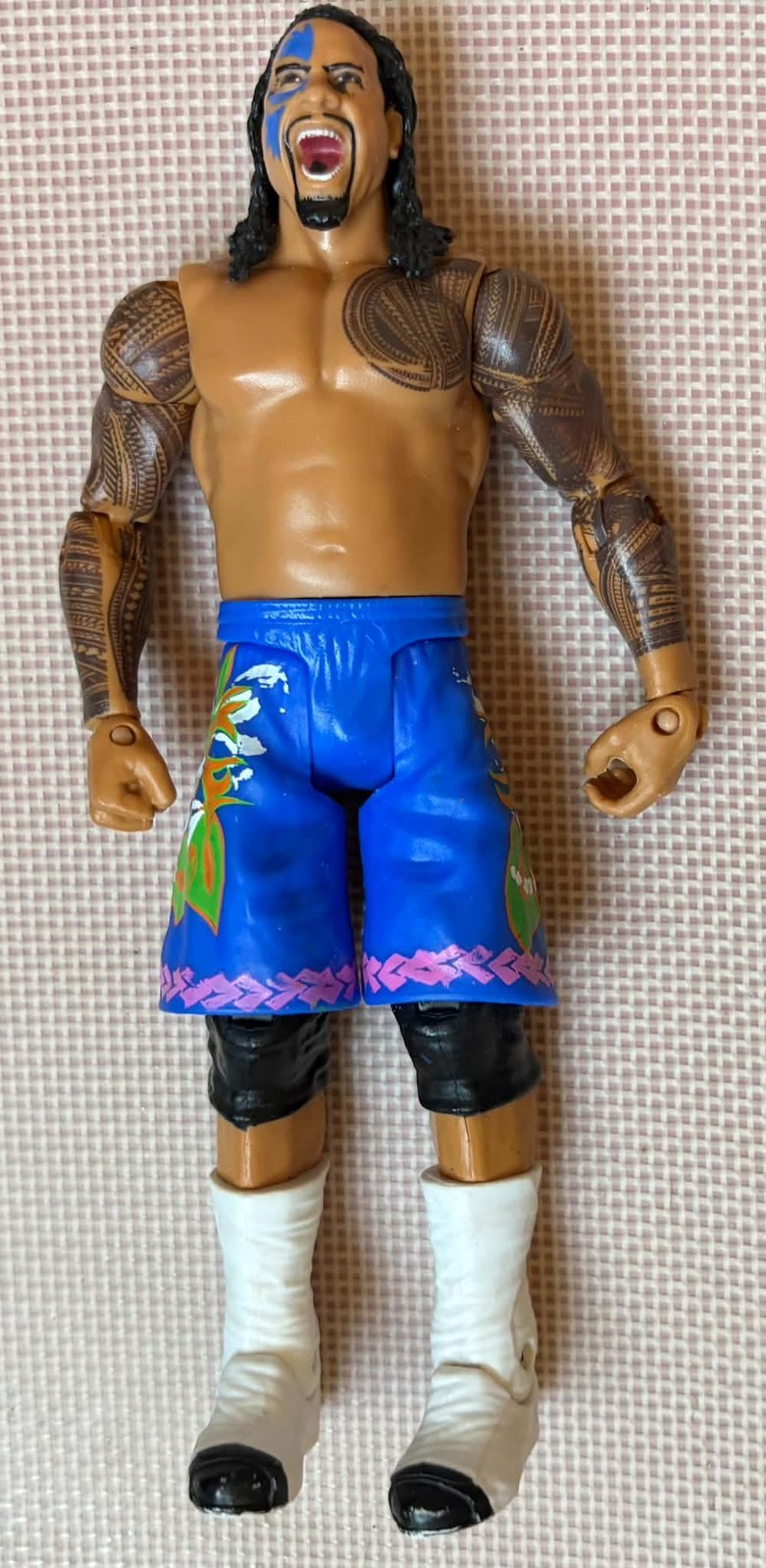 2013 Mattel WWE Basic Battle Pack 37 JIMMY & JEY USO Bloodline Blue Trunks