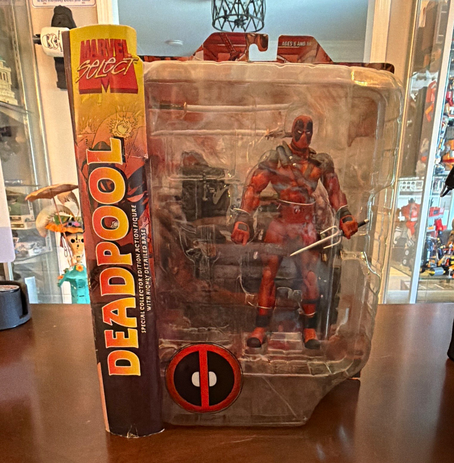 Marvel Select Deadpool Marvel Action Figure Plastic Red/Black Age 8+