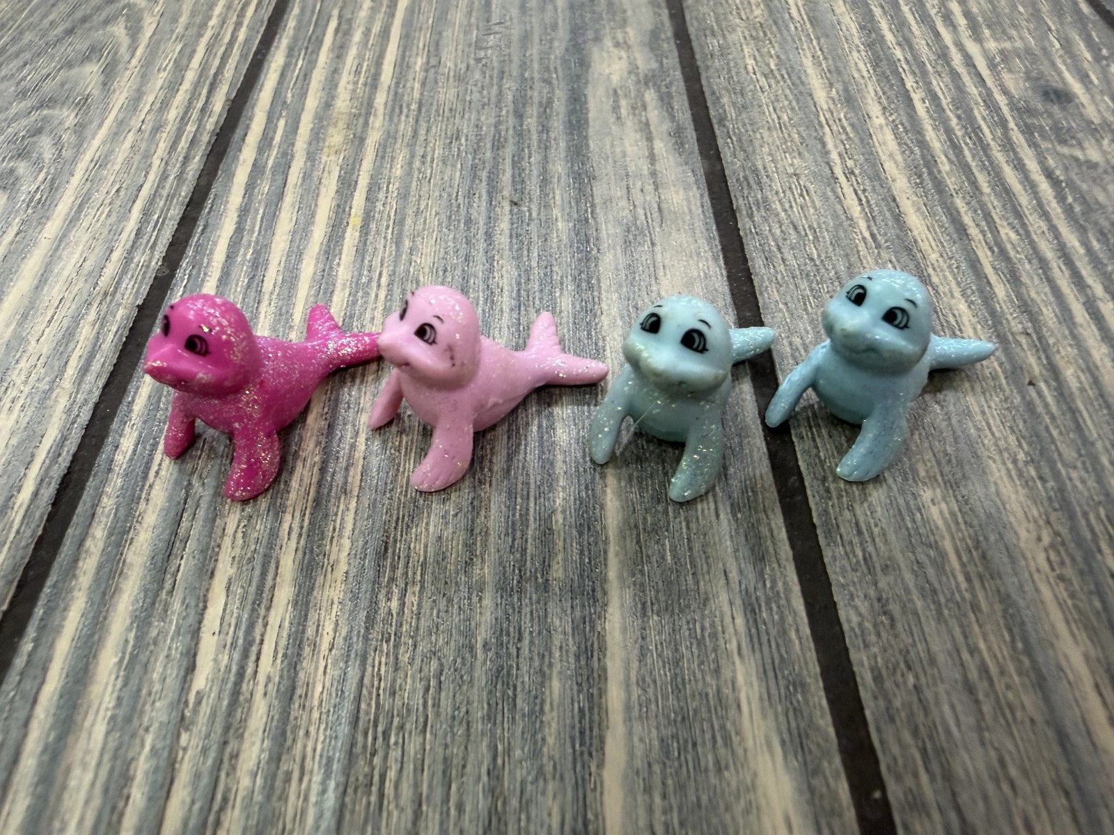 Glitter Mini Seal Sea Lion Figures Lot of 4 Pink Blue Collectible Toys 1″