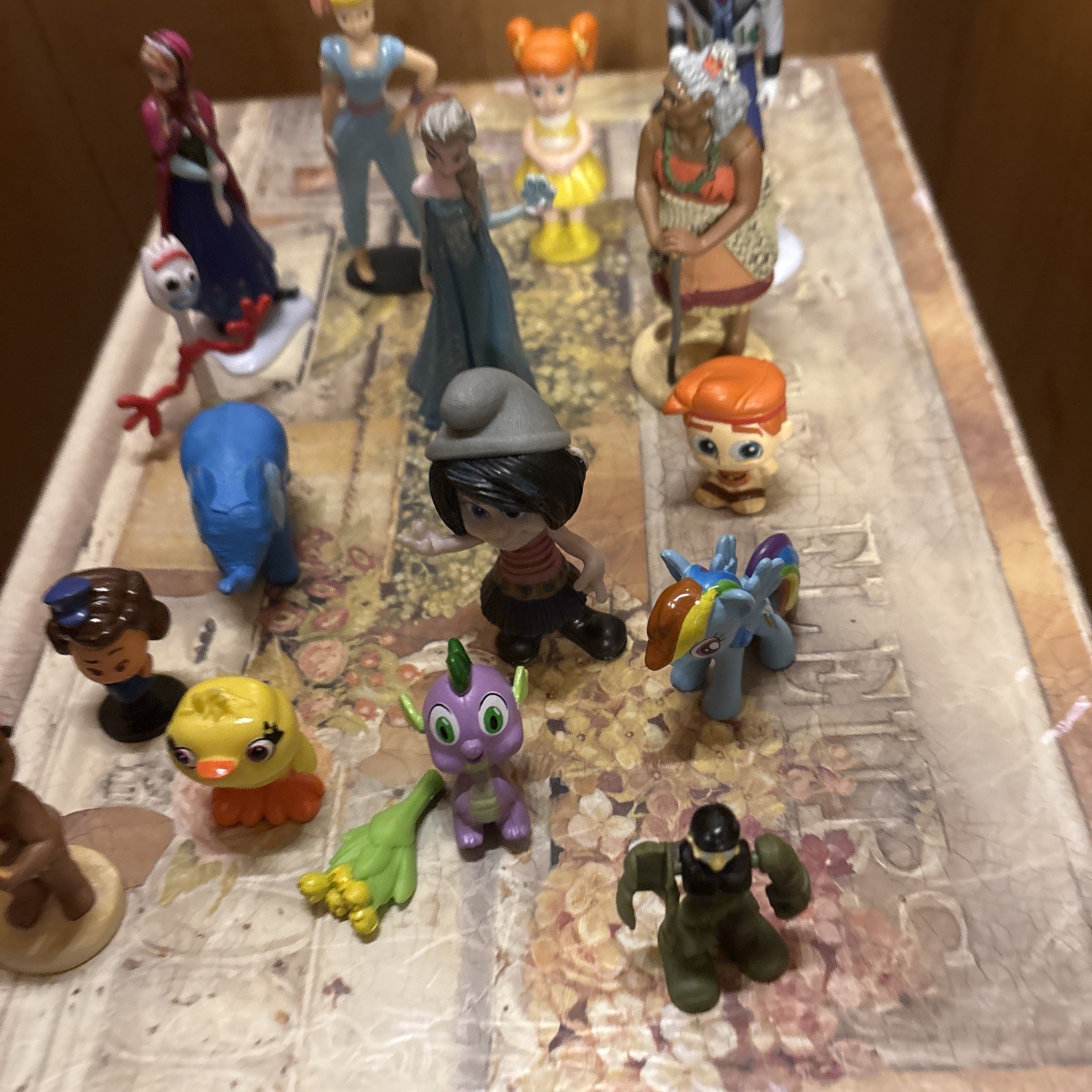Disney Pixar Miniatures Lot of About 16 Characters Mixed Media Figures