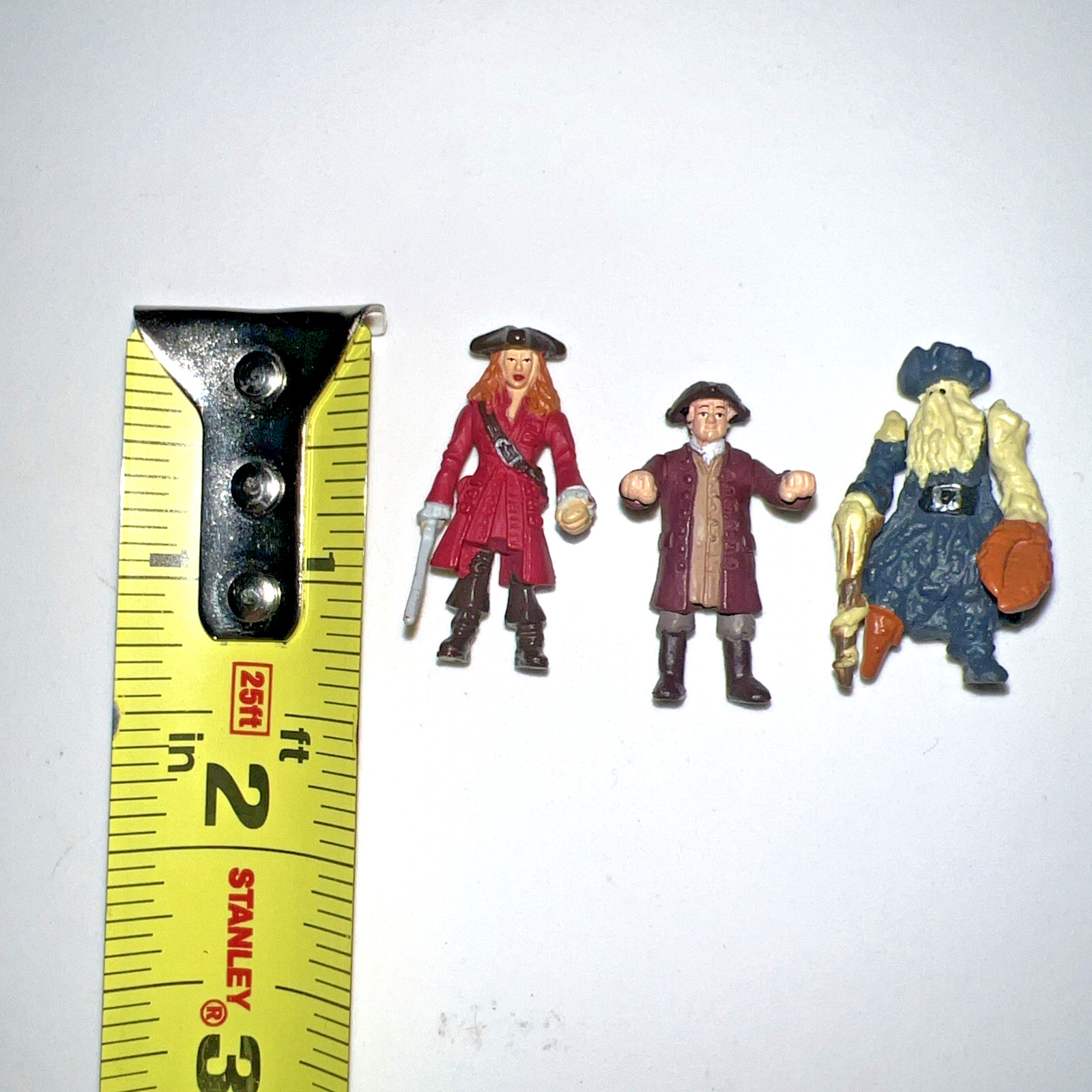 Q Zizzle Toys Disney Pirates of the Caribbean Mini Figure Lot Elizabeth Davy ++