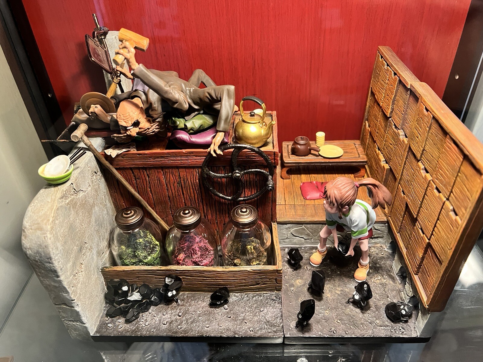 US seller. New3pcs Set. Spirited Away Grandpa Boiler, Chihiro & Tea Table Figure