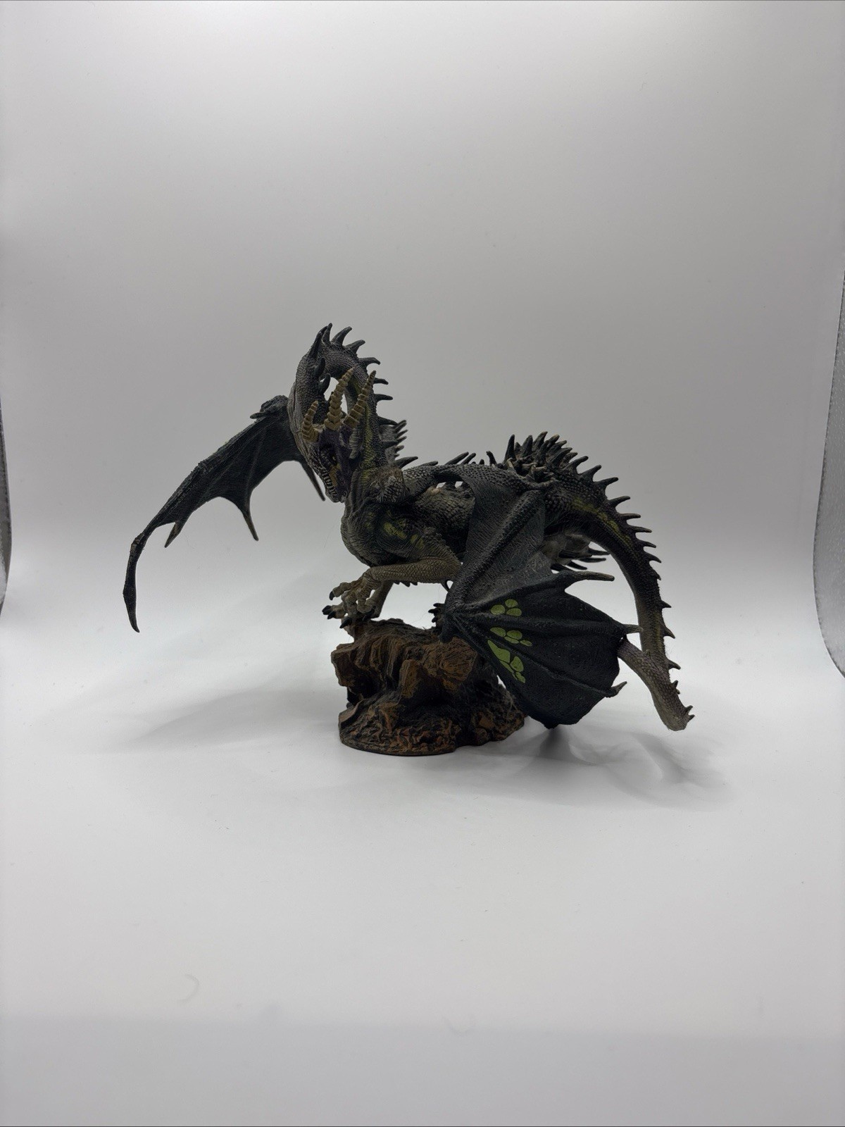 2005 McFarlane Toys Dragon’s Quest for the Lost King
