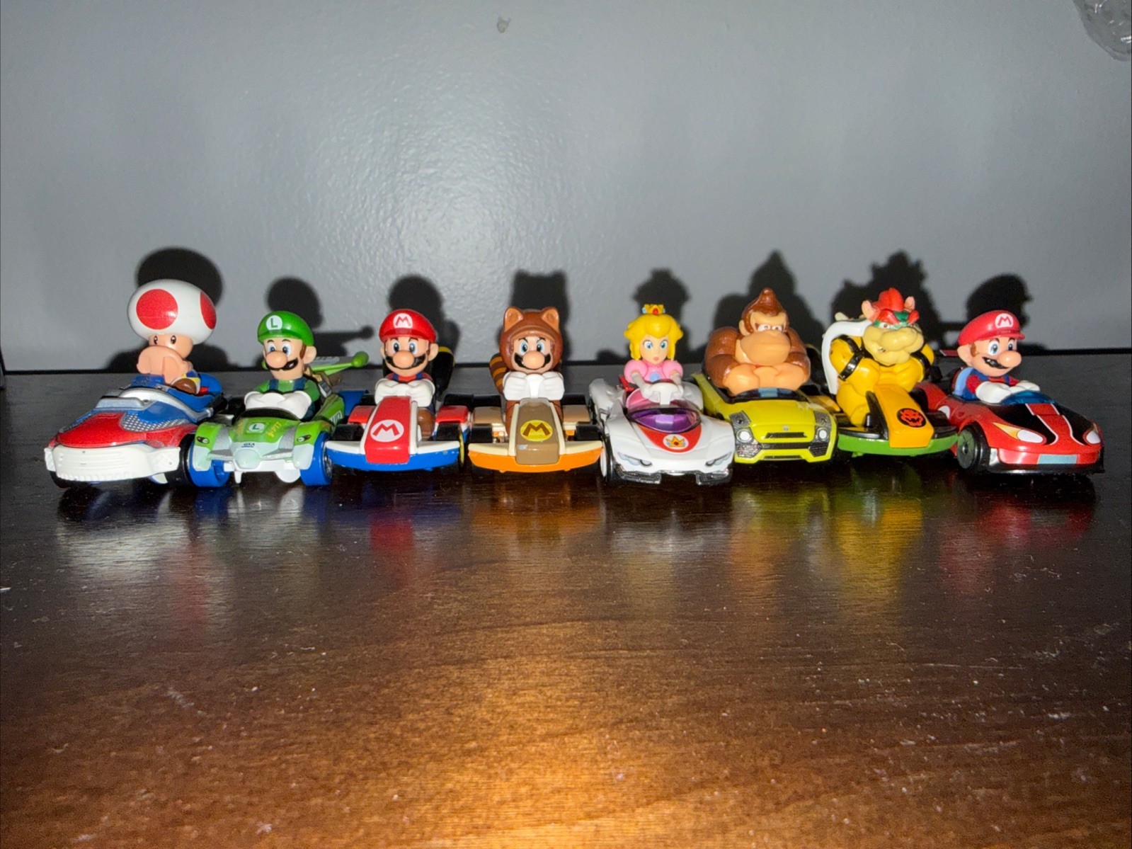 Mario Kart Nintendo Super Mario Brothers Mixed LOT of 8 Diecast PVC Hot Wheels