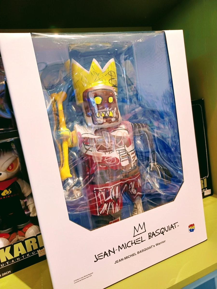 Medicom JEAN-MICHEL BASQUIAT’s Warrior VCD Figure Sofvi 11.8″ 30cm