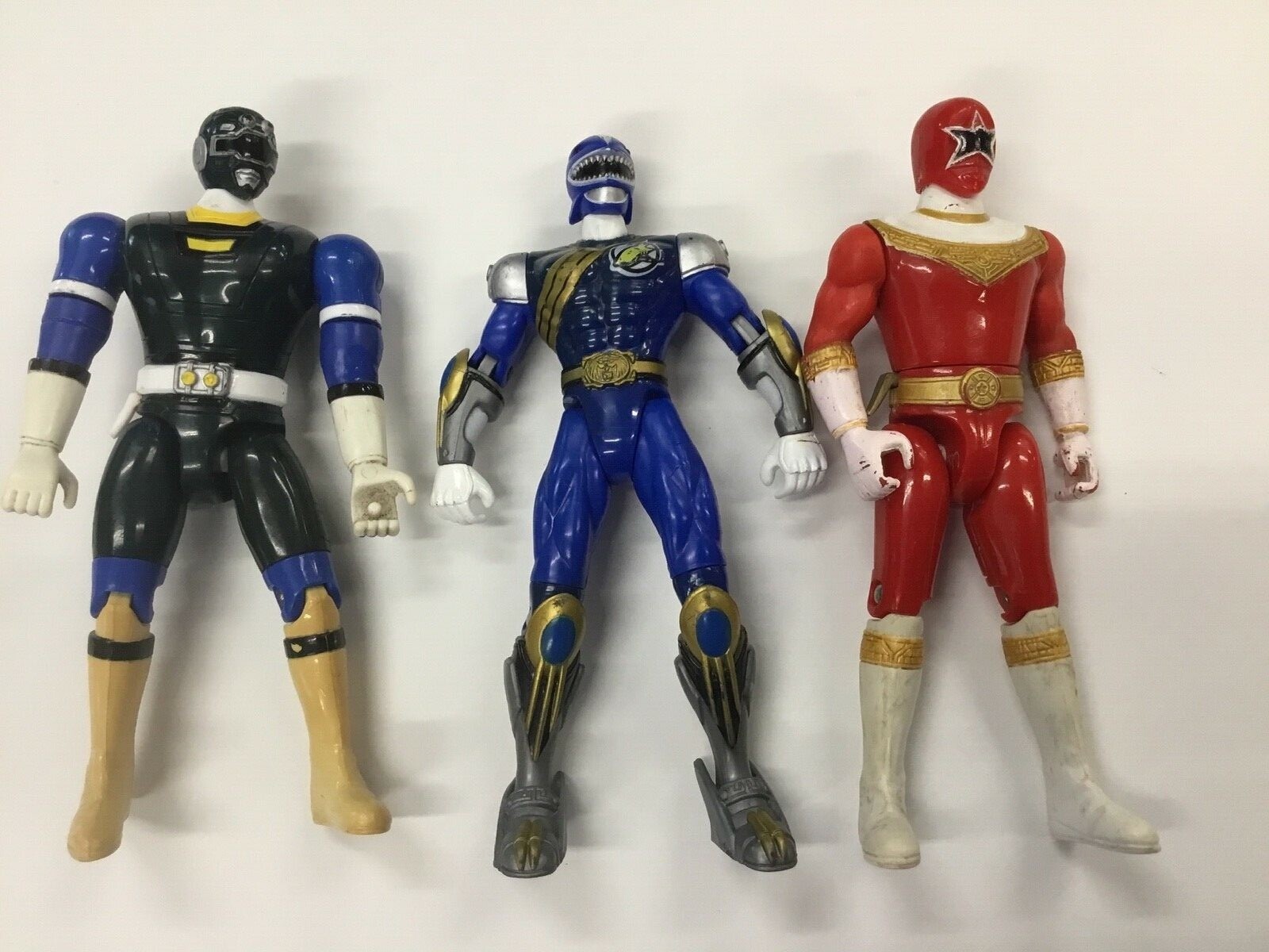 Vintage Lot Of 3 Power Ranger Figures red blue black