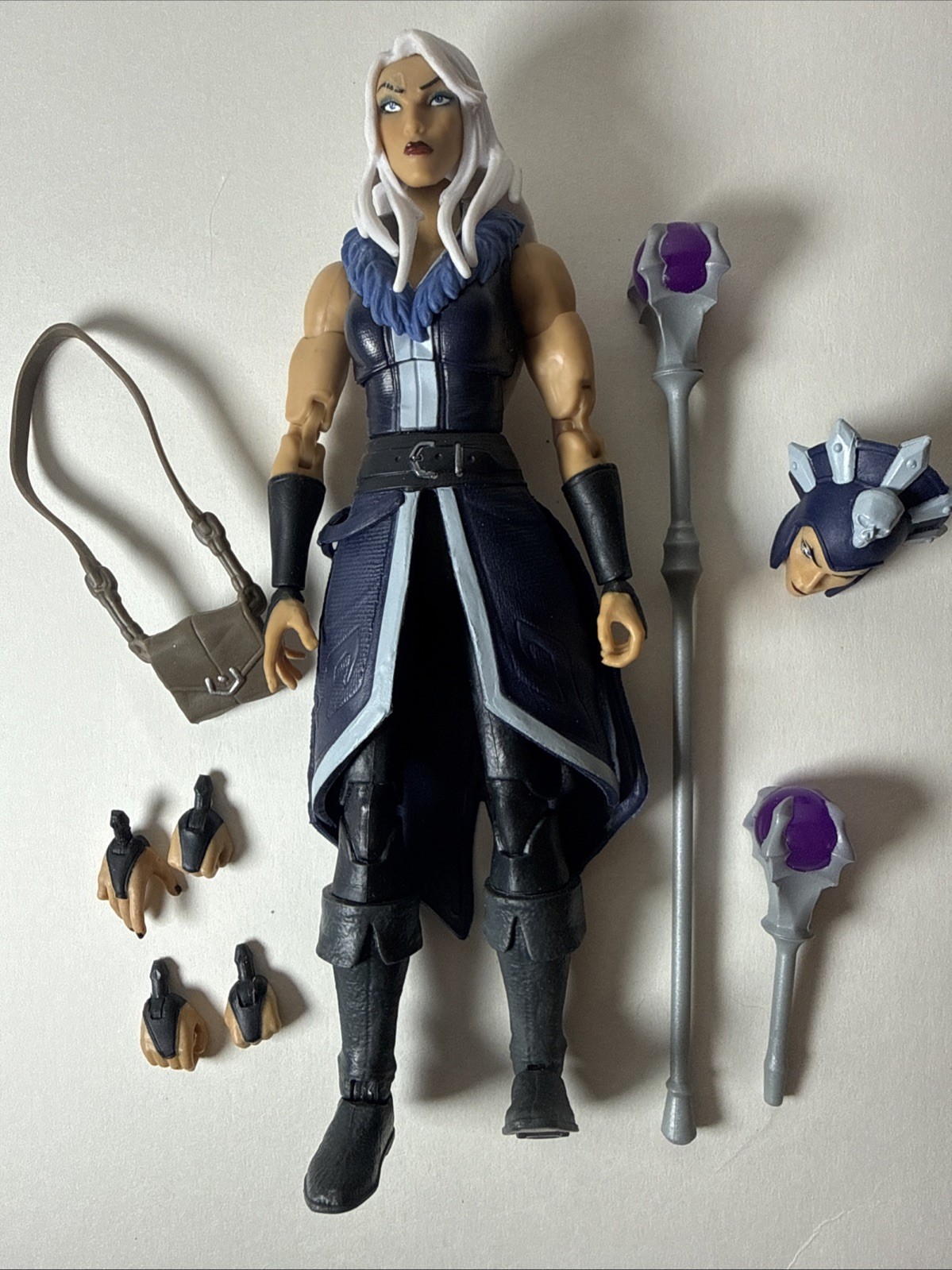 Mattel Masters Of The Universe Revelation Evil-Lyn 6.5″ Figure K23