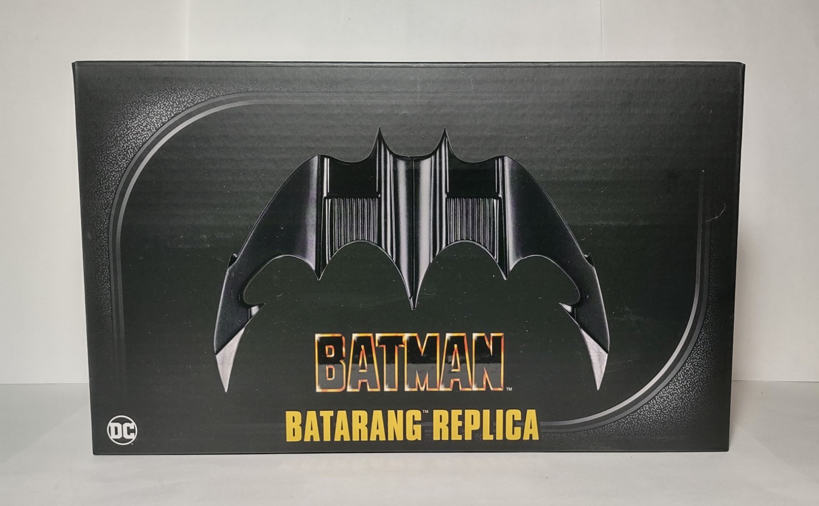 Neca DC Batman Batarang Replica Movie Prop 1989 Authentic Magnetic Folding New