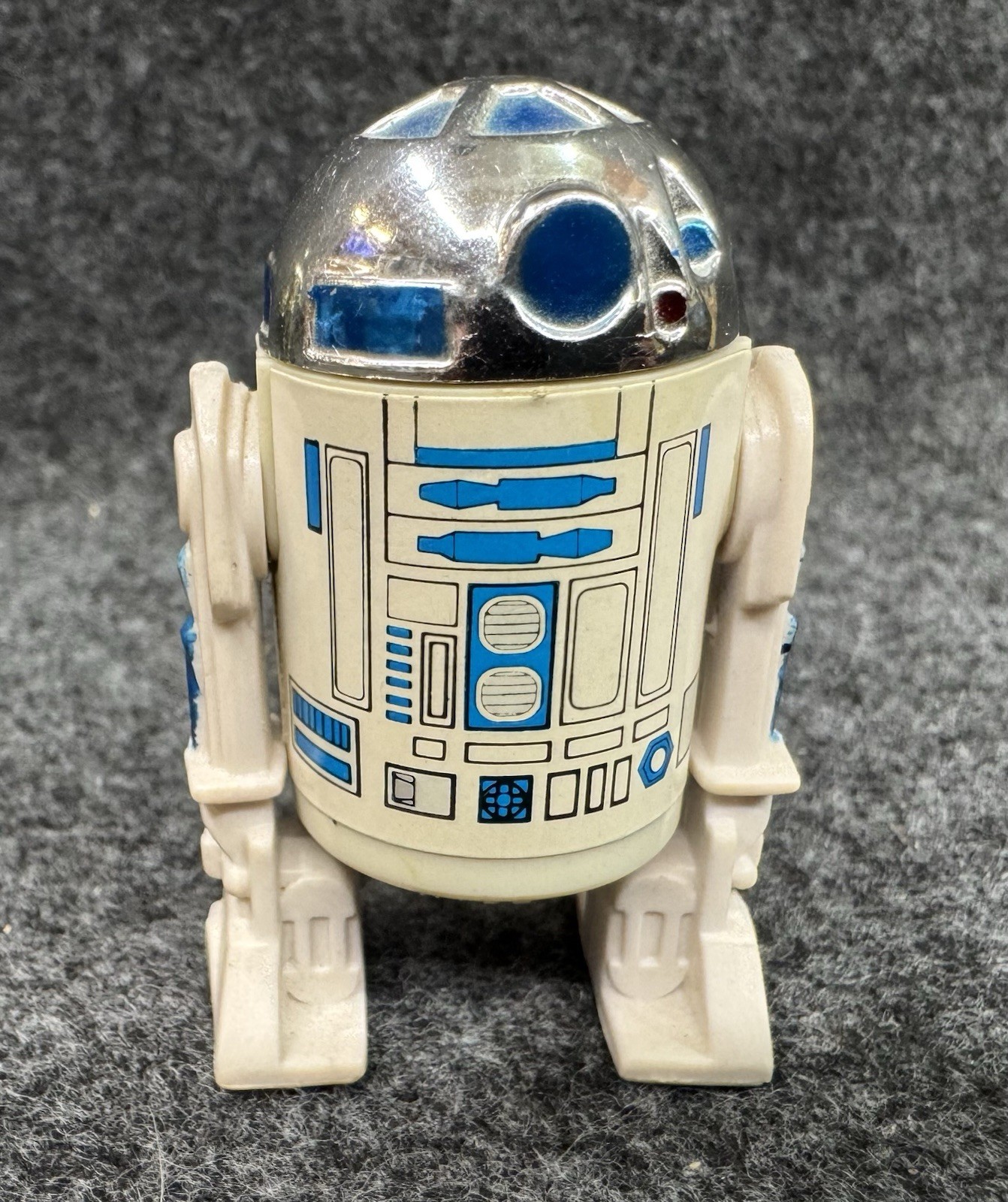 Vintage 1977 Kenner Star Wars Action Figure HK R2-D2 Original Dome Clicks Screw