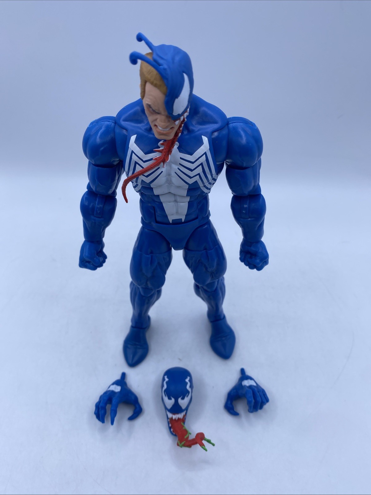Marvel Legends Gamerverse VENOM FIGURE From Captain America 2 Pack Complete