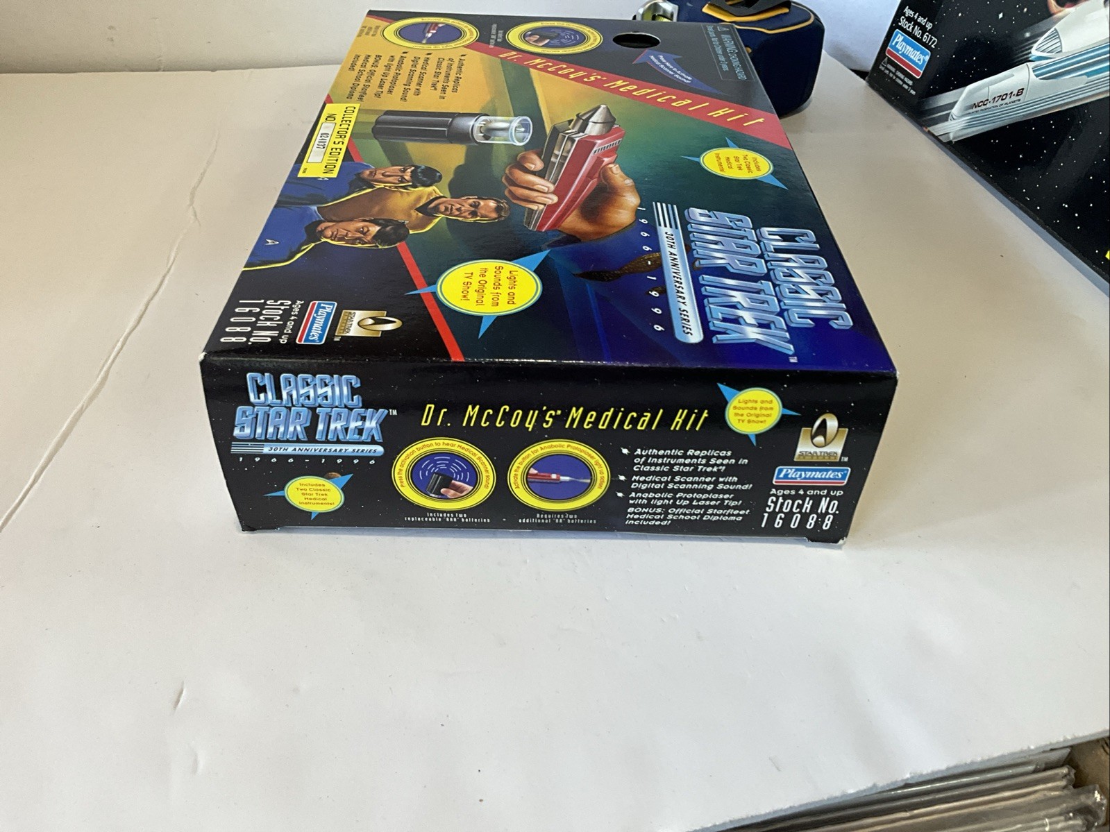 Playmates Classic Star Trek 30th Anniversary Dr. McCoy’s Medical Kit 1996 SEALED