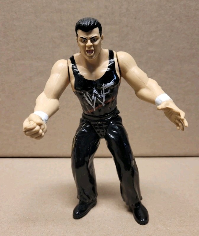 WWE WWF 1999 VINCE MCMAHON SURVIVOR SERIES SIGNATUE SERIES 6 GOLD EDITION JAKKS