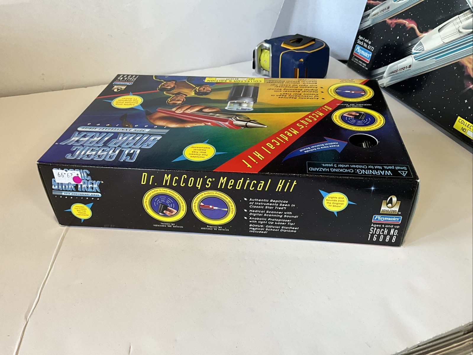 Playmates Classic Star Trek 30th Anniversary Dr. McCoy’s Medical Kit 1996 SEALED