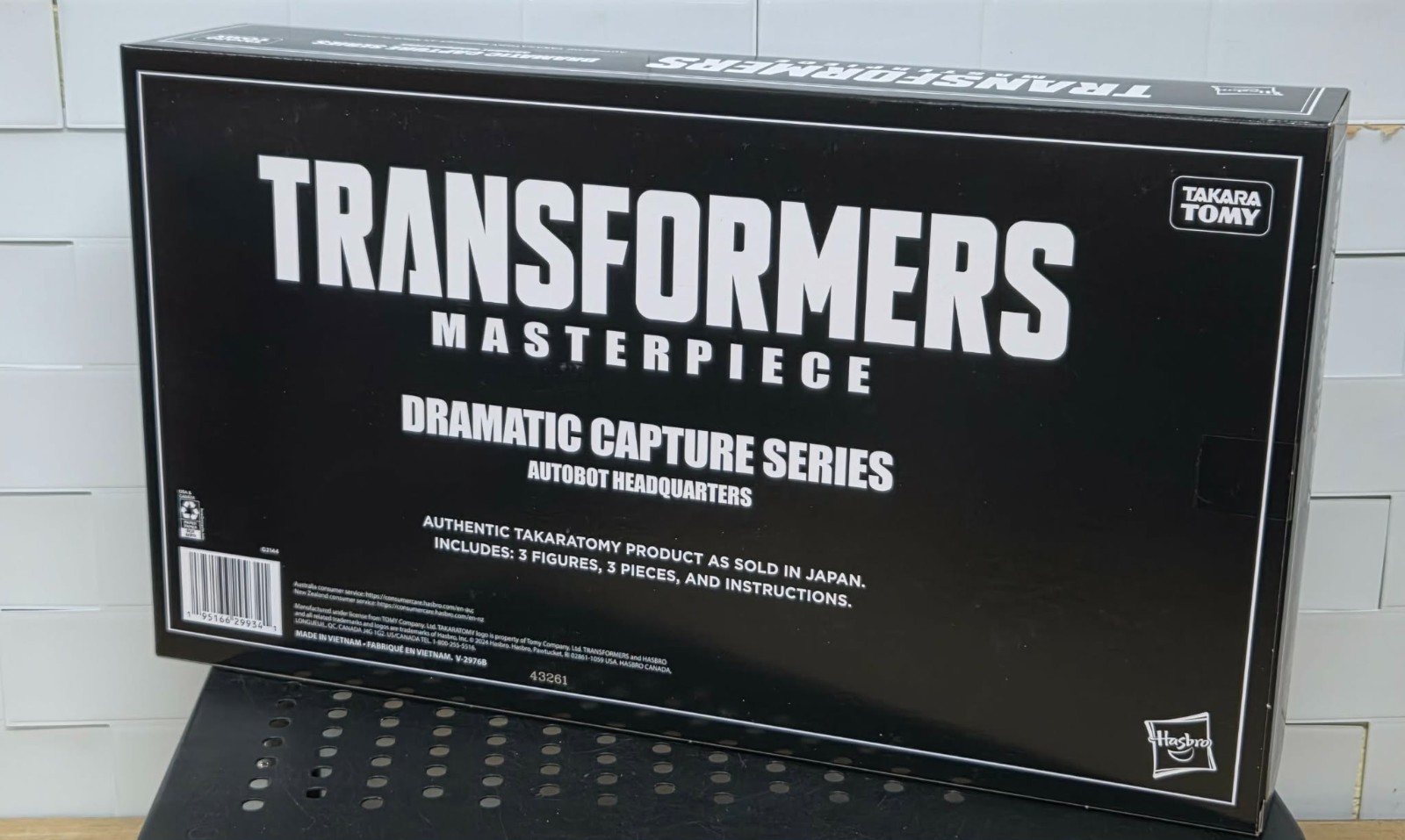 Takara Tomy Transformers Dramatic Capture Series Autobot Headquarters Set