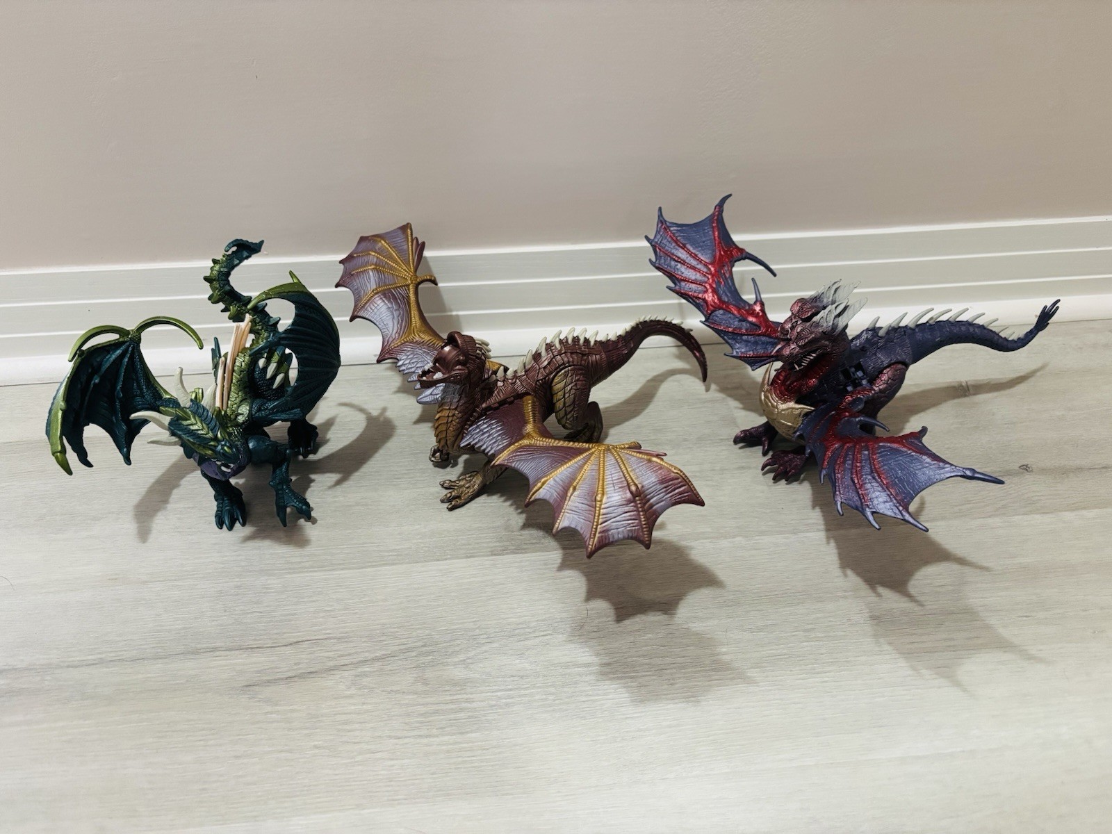 1996 Dragonheart Razorthorn Draco Medusa Dragon Action Figure Hasbro Kenner