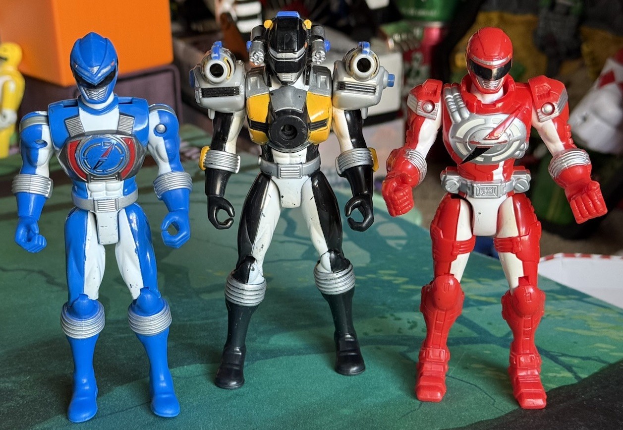 Power Rangers Operation Overdrive Bandai 3 action figure lot Red Blue Black
