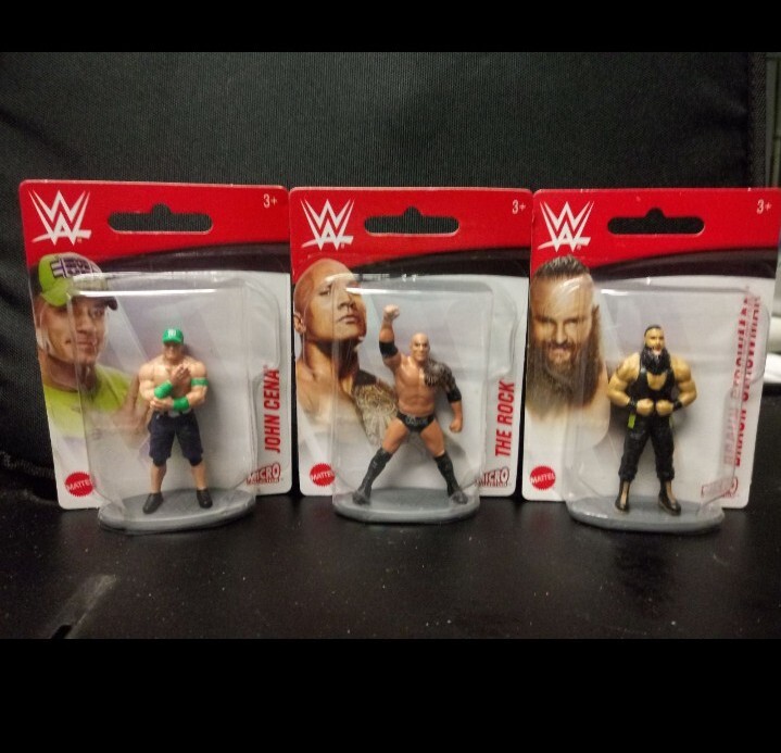 WWE FIGURES – THE ROCK JOHN CENA #X