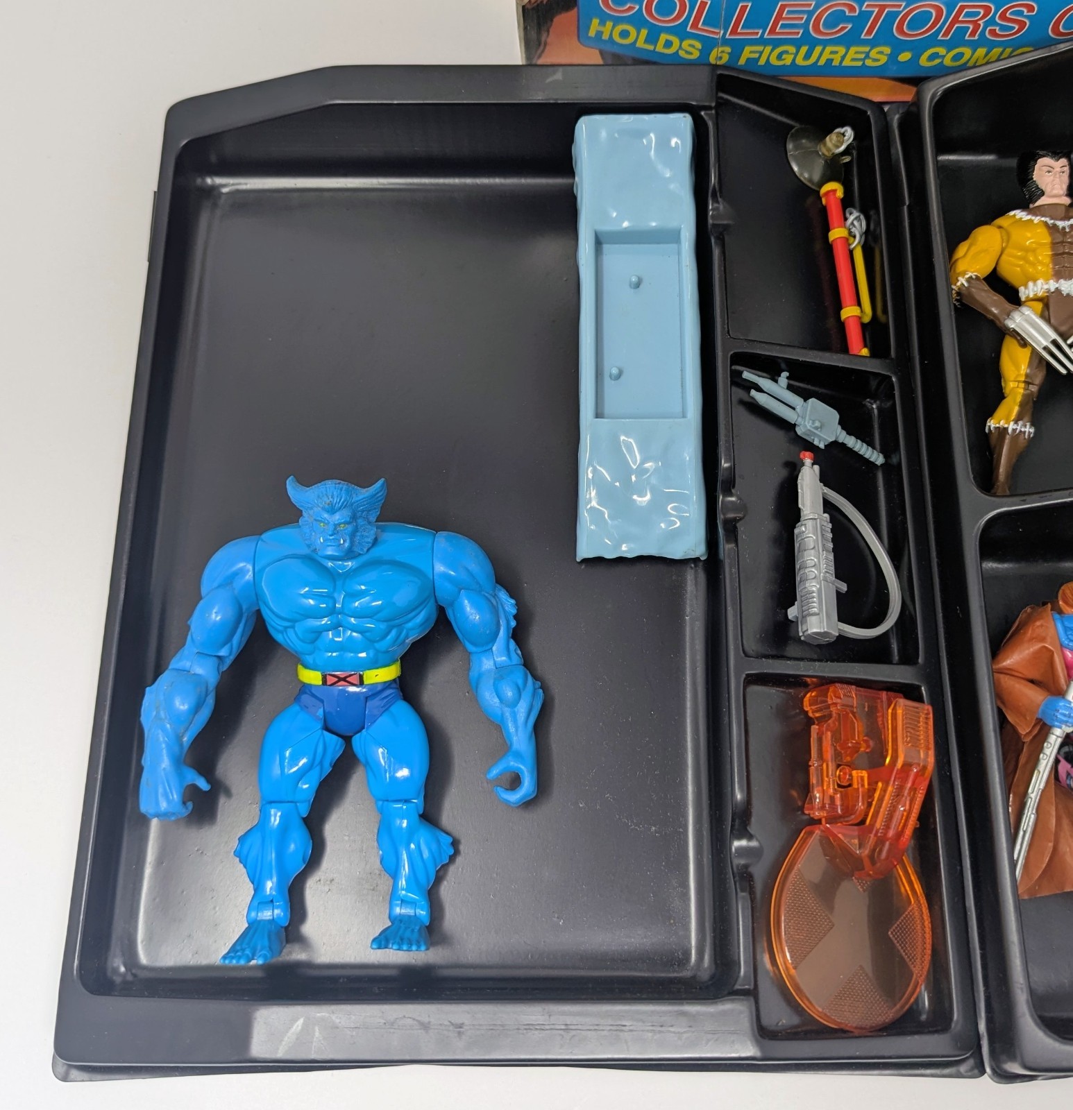 Marvel The Uncanny X-Men Collectors Case w/ 5 Action Figures – Wolverine & More!