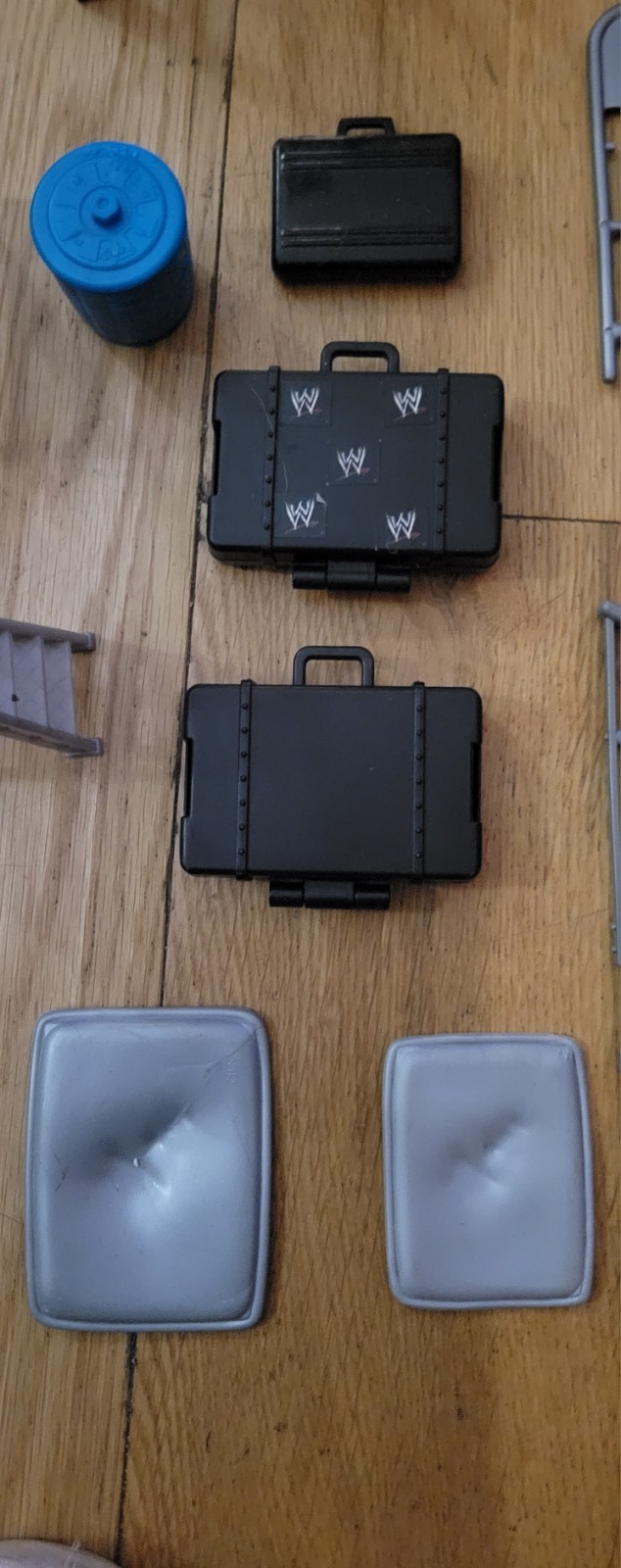 WWE LOT EXTRAS BUNDLE ACCESSORIES Ladders, Chairs, Crutches, Tables, Briefcases