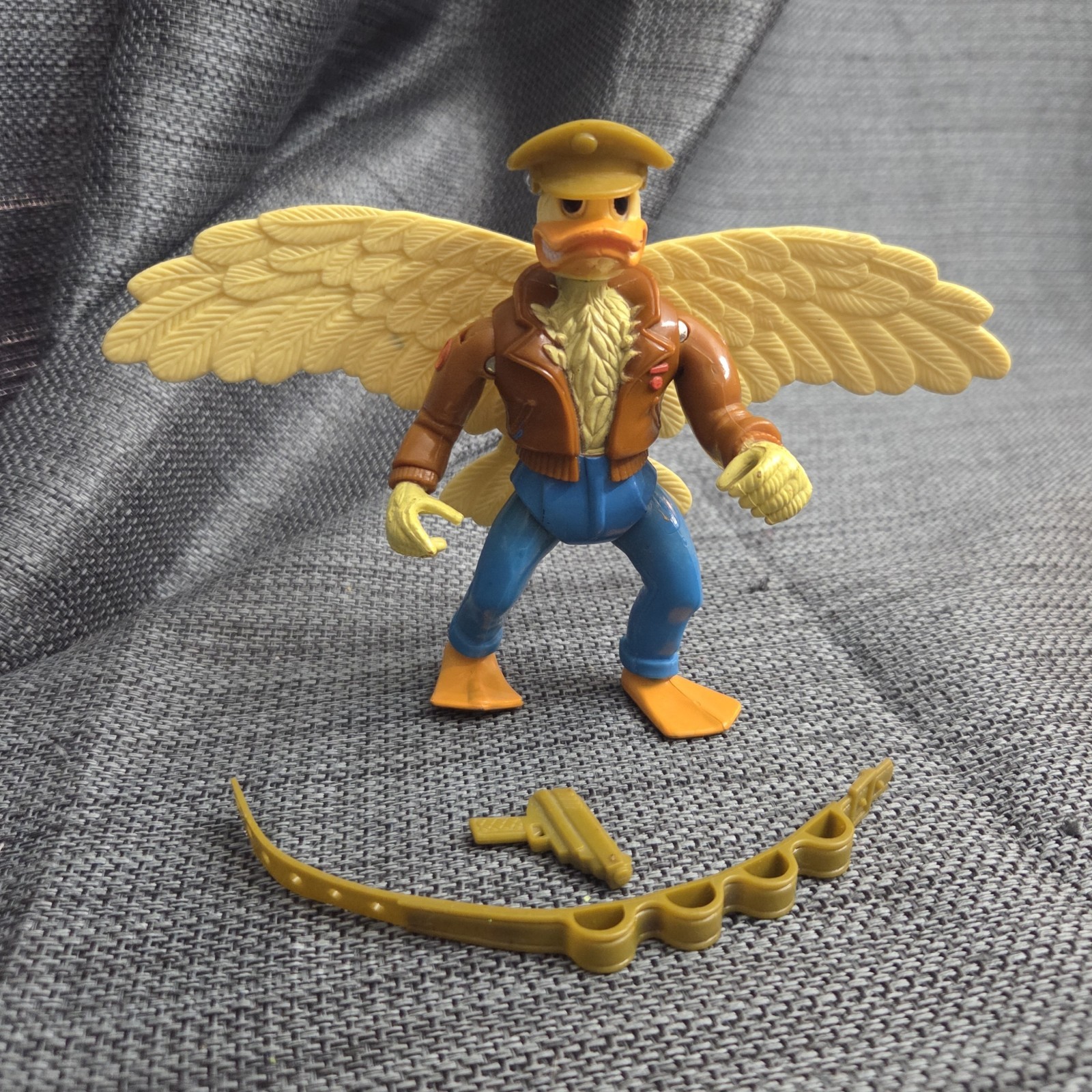 1989 TMNT Ace Duck Teenage Mutant Ninja Turtles W/ Wings, Hat, Belt, And Gun