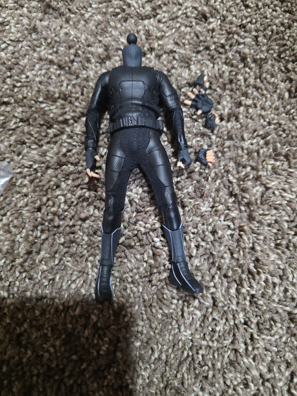 Mezco One:12 Spiderman Stealth Suit