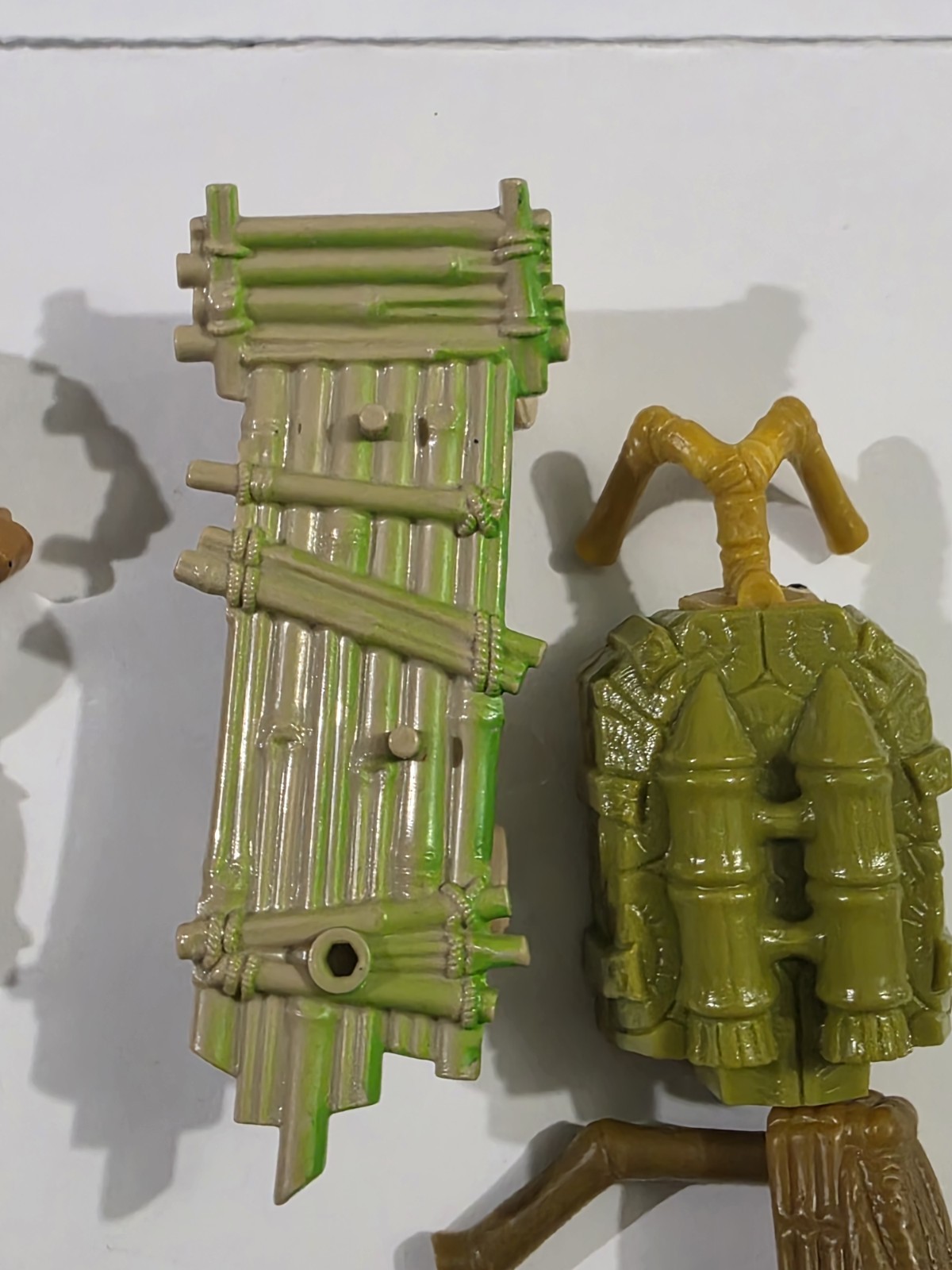 Vintage 1991 Mattel Hook 4.75 inch Action Figure Lot Of 4 & Some Accessories