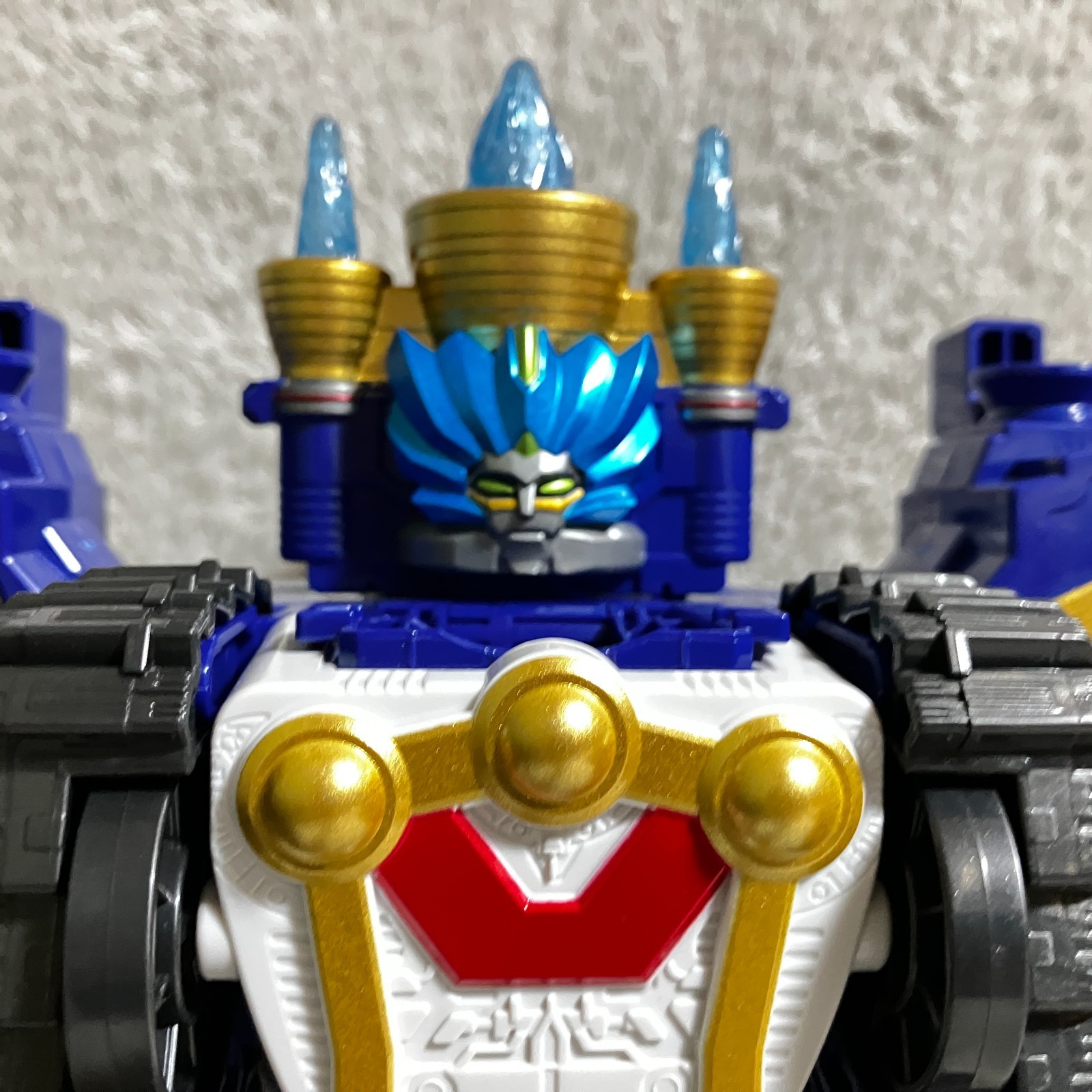 BANDAI Japan DX Megazord Power Rangers Cosmic Fury Sentai Kyuranger Orion Batlle