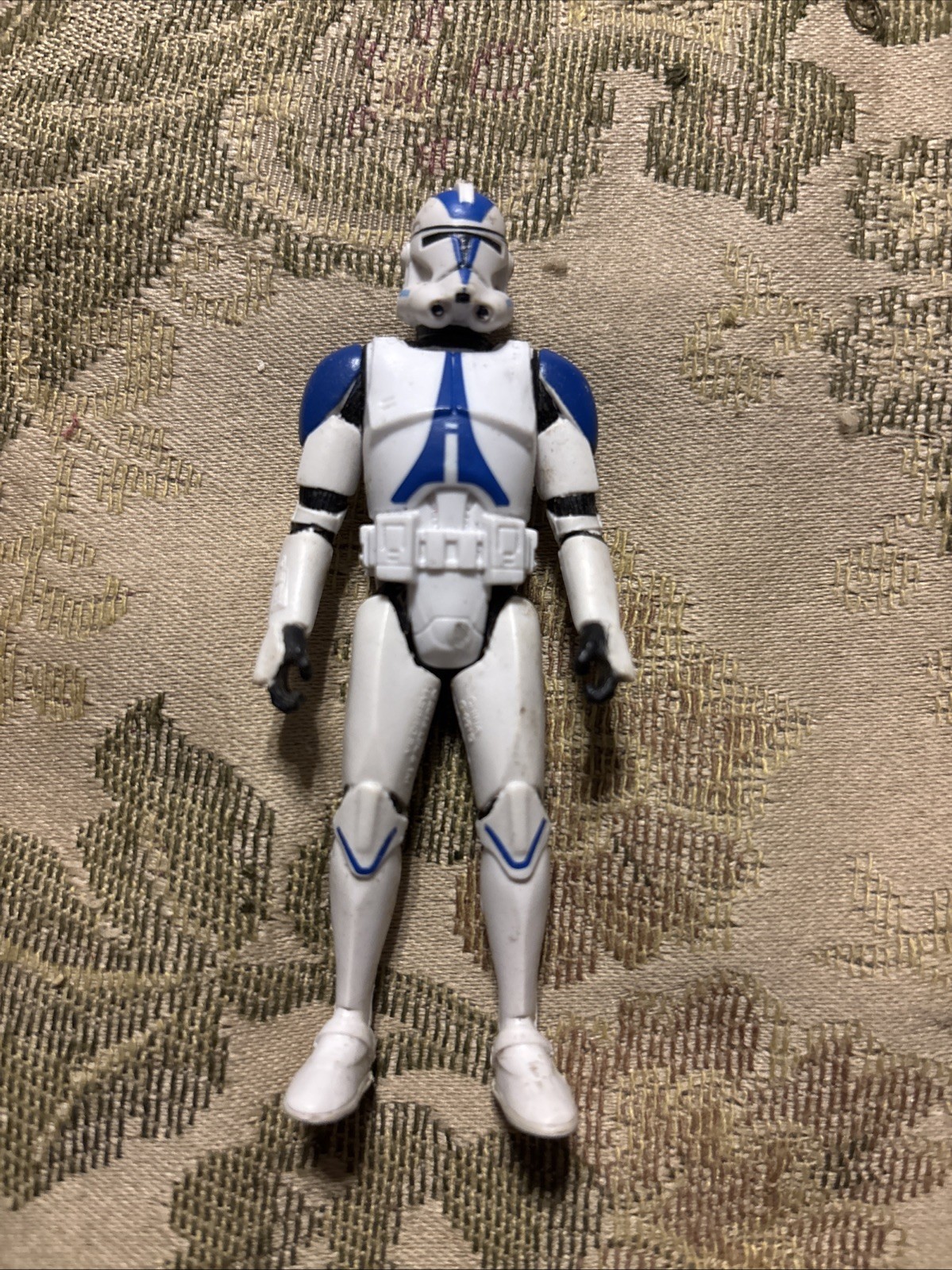 Hasbro Star Wars Clone Trooper Action Figure – Loose 501st Clone Trooper