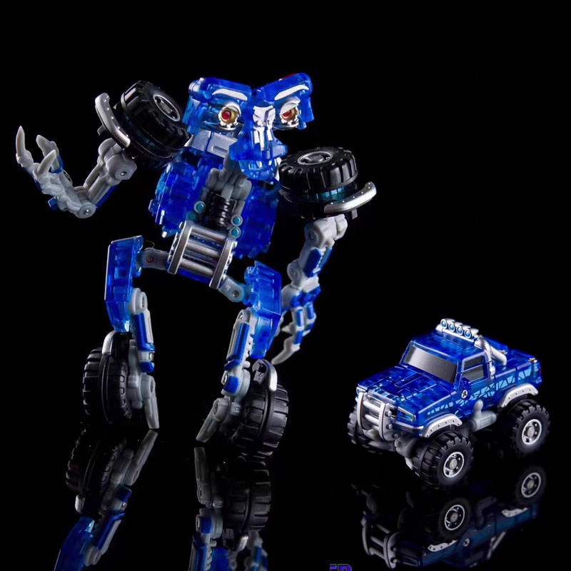 DR.WU MC03T Little Monster Wheelie Trucks Robot Action Figure TOY 8CM in stock