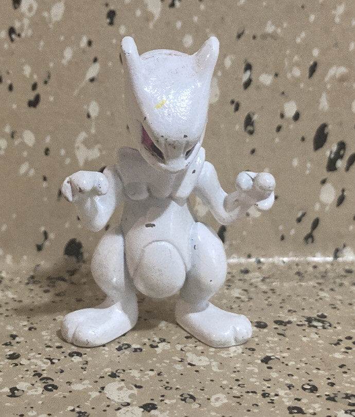 VTG Golduck MEWTWO Pokemon Figure CGTSJ 1999 Nintendo 2″ Authentic