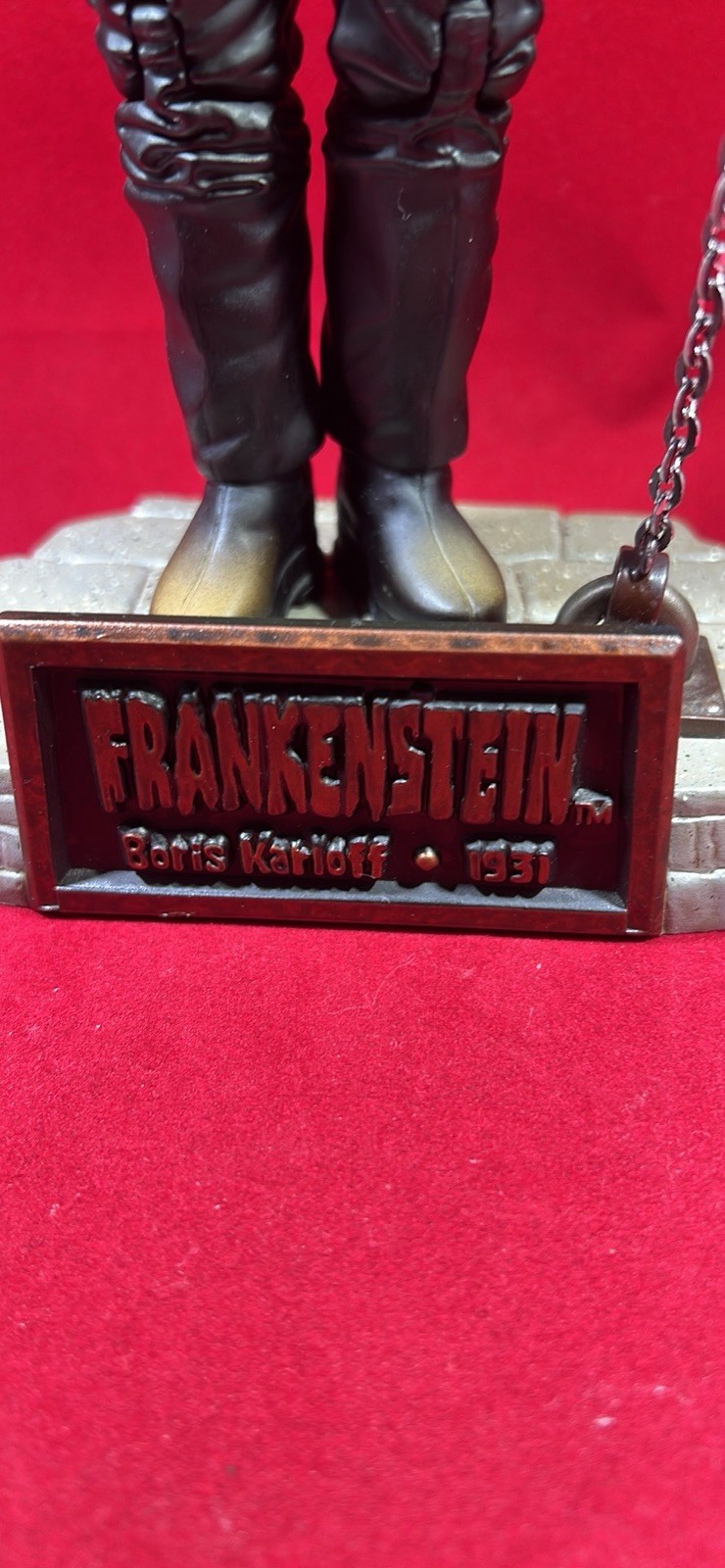 FRANKENSTEIN SIDESHOW UNIVERSAL STUDIOS MONSTERS FIGURE BORIS KARLOFF